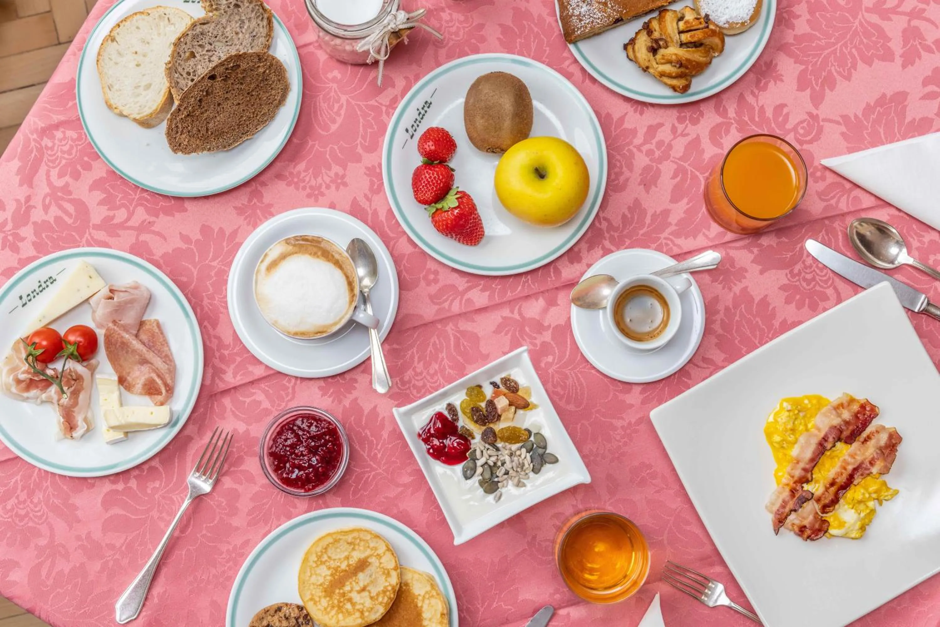 Hotel Londra Slow Living Molveno