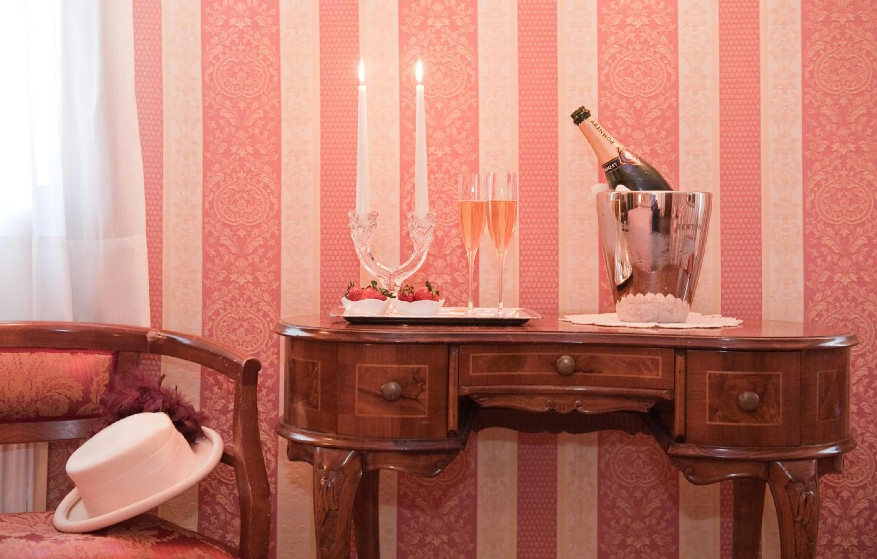 Decorative detail in Locanda Antico Fiore