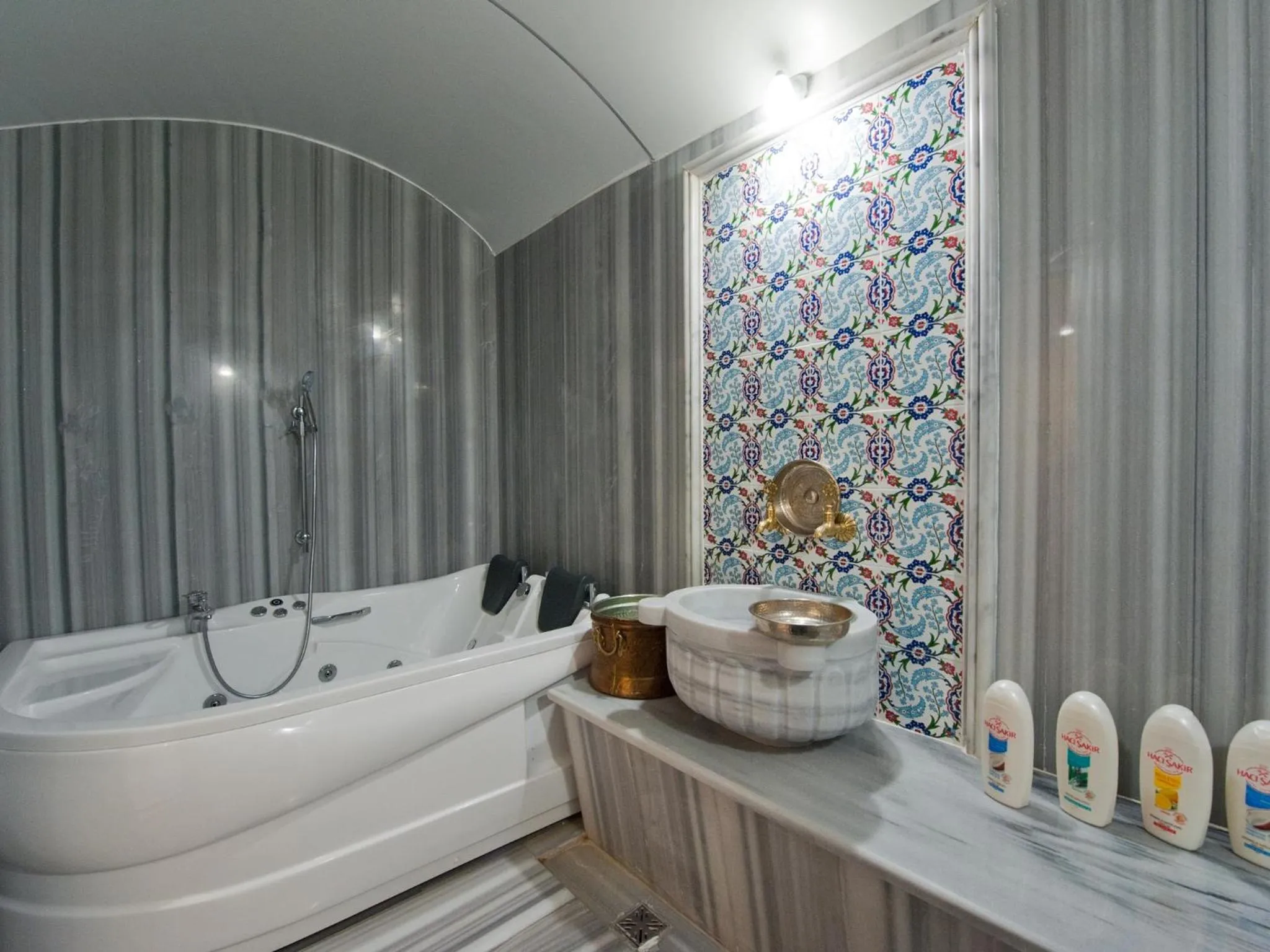 Steam room in Elegance Resort Hotel & SPA Wellness-Aqua