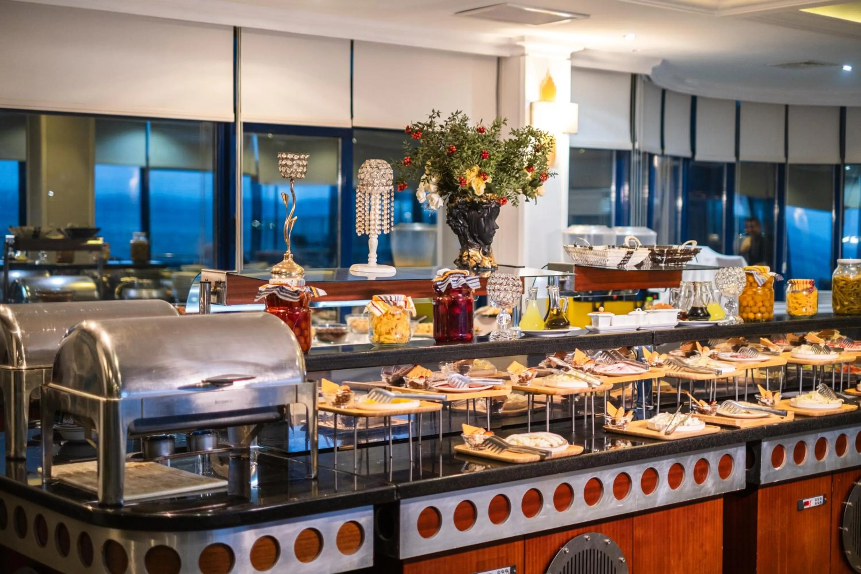 Buffet breakfast in Elegance Resort Hotel & SPA Wellness-Aqua