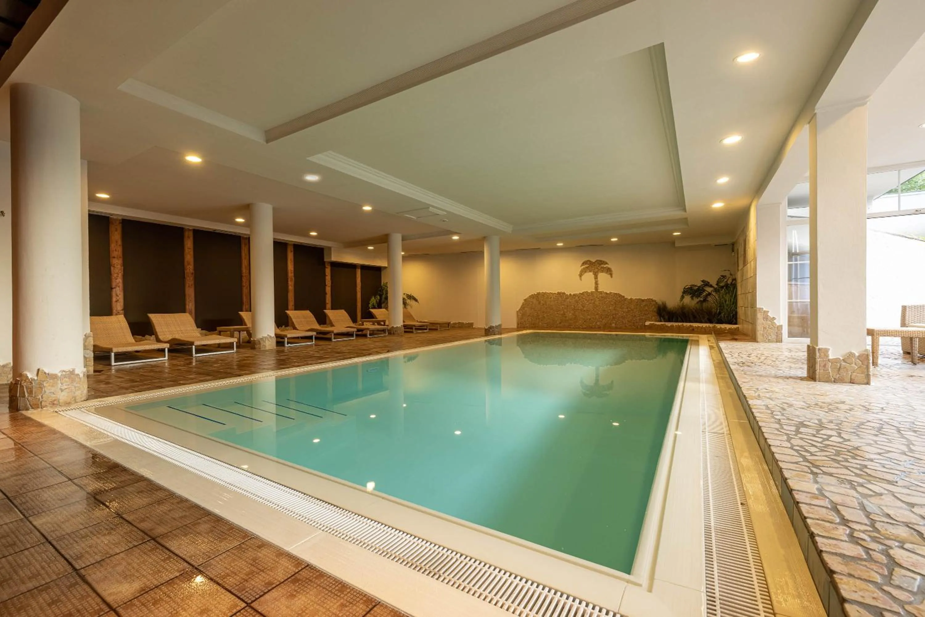 Swimming pool in Hotel Finkenhof - Feel at home