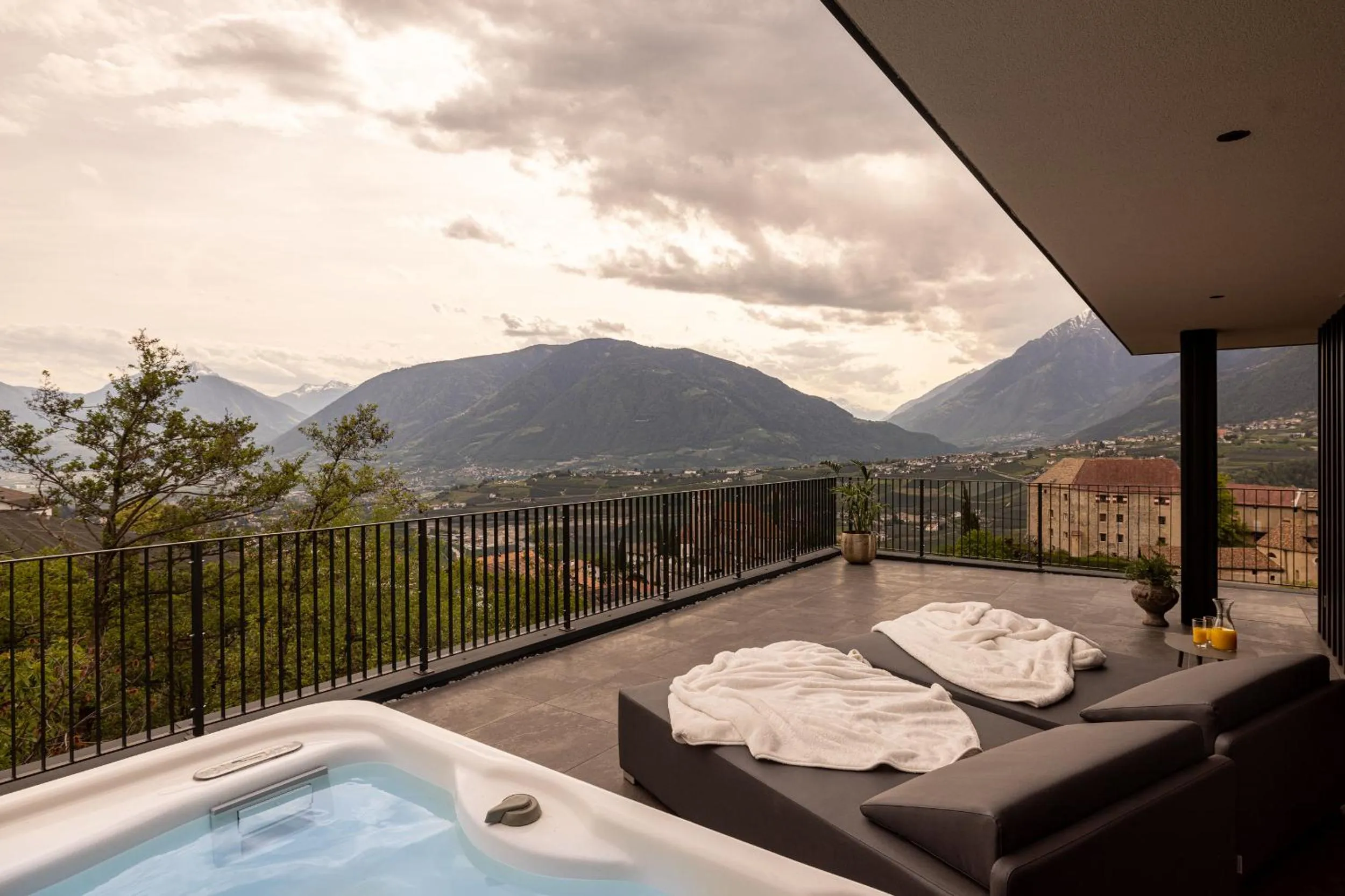 Hot Tub in Hotel Finkenhof - Feel at home