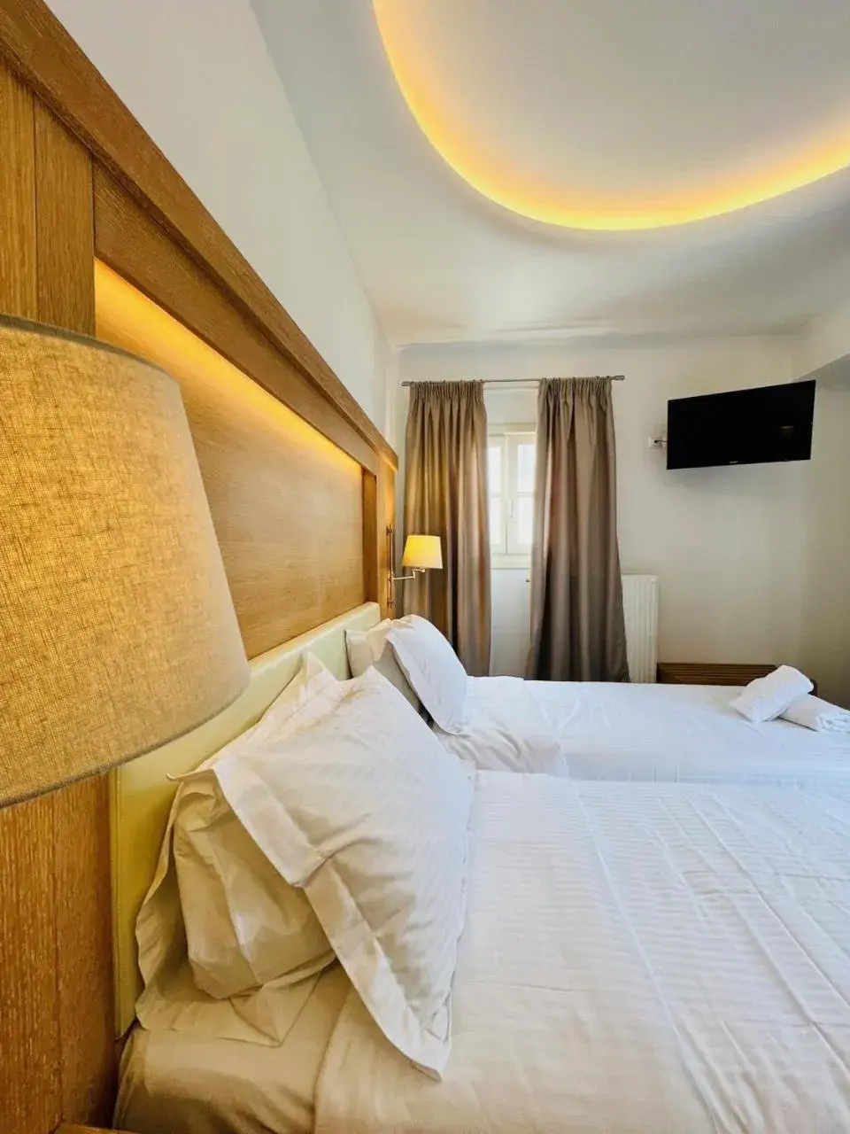 Double or Twin Room in Matogianni Hotel Double or Twin Room in Matogianni Hotel