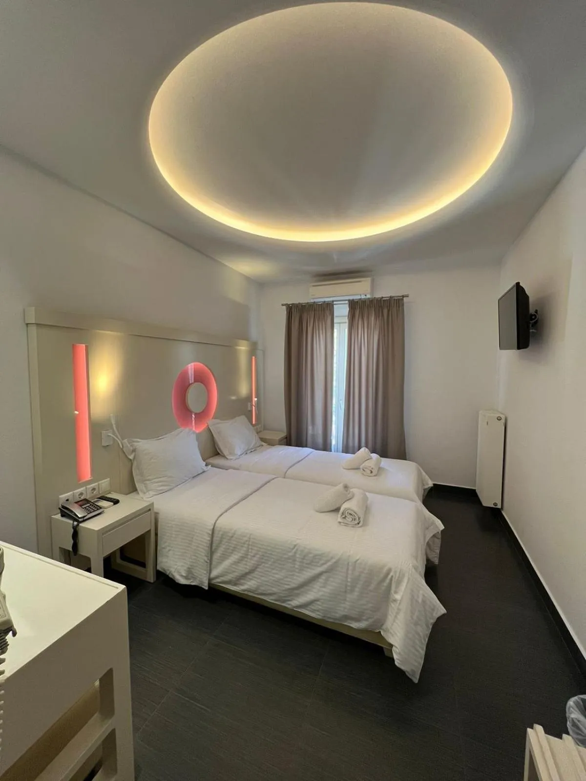 Photo of the whole room in Matogianni Hotel