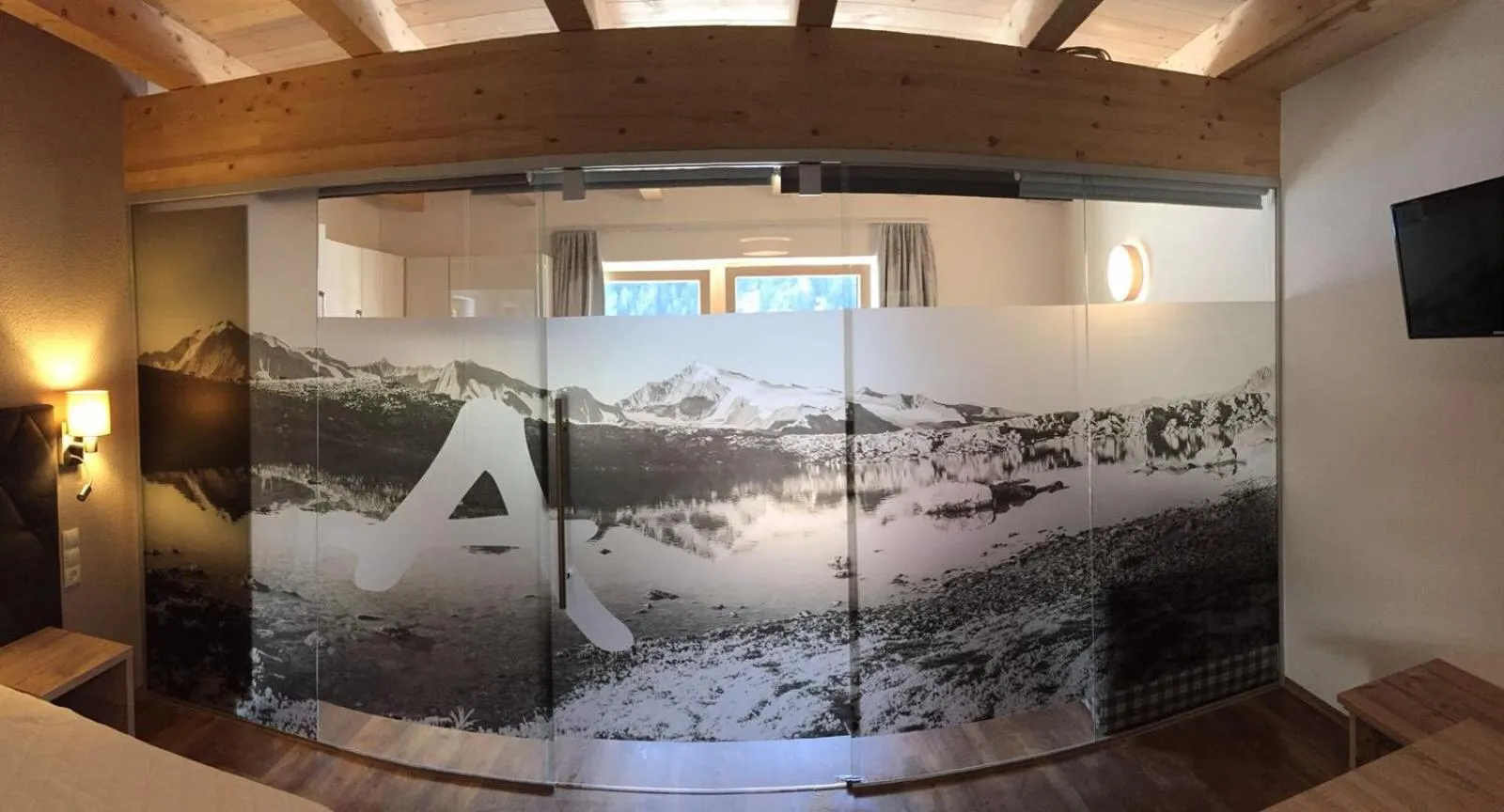 Restaurant/places to eat in Apart Hotel Arno