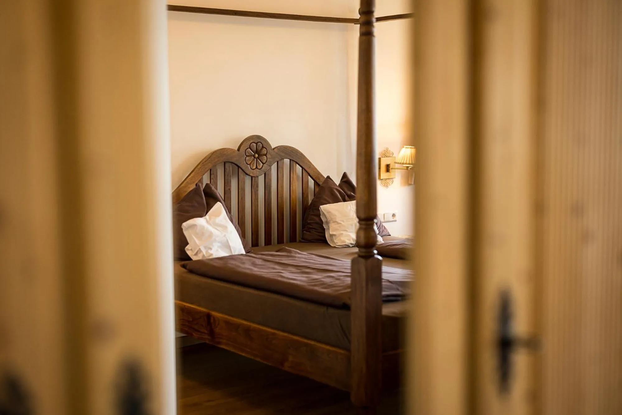 Bed in Hotel Finkennest - Panoramic Garden Resort