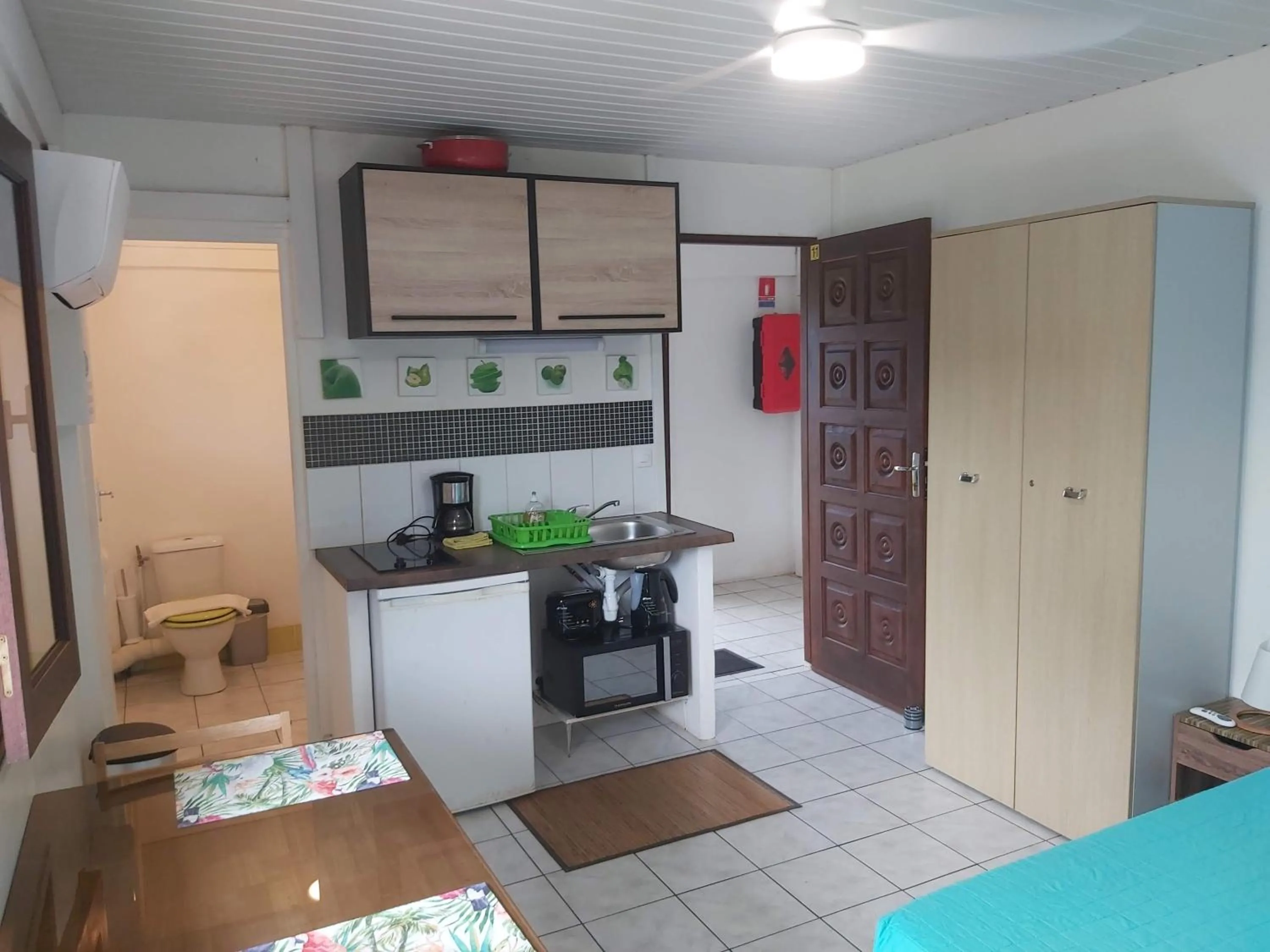 View (from property/room) in Au Petit Canal Fleuri