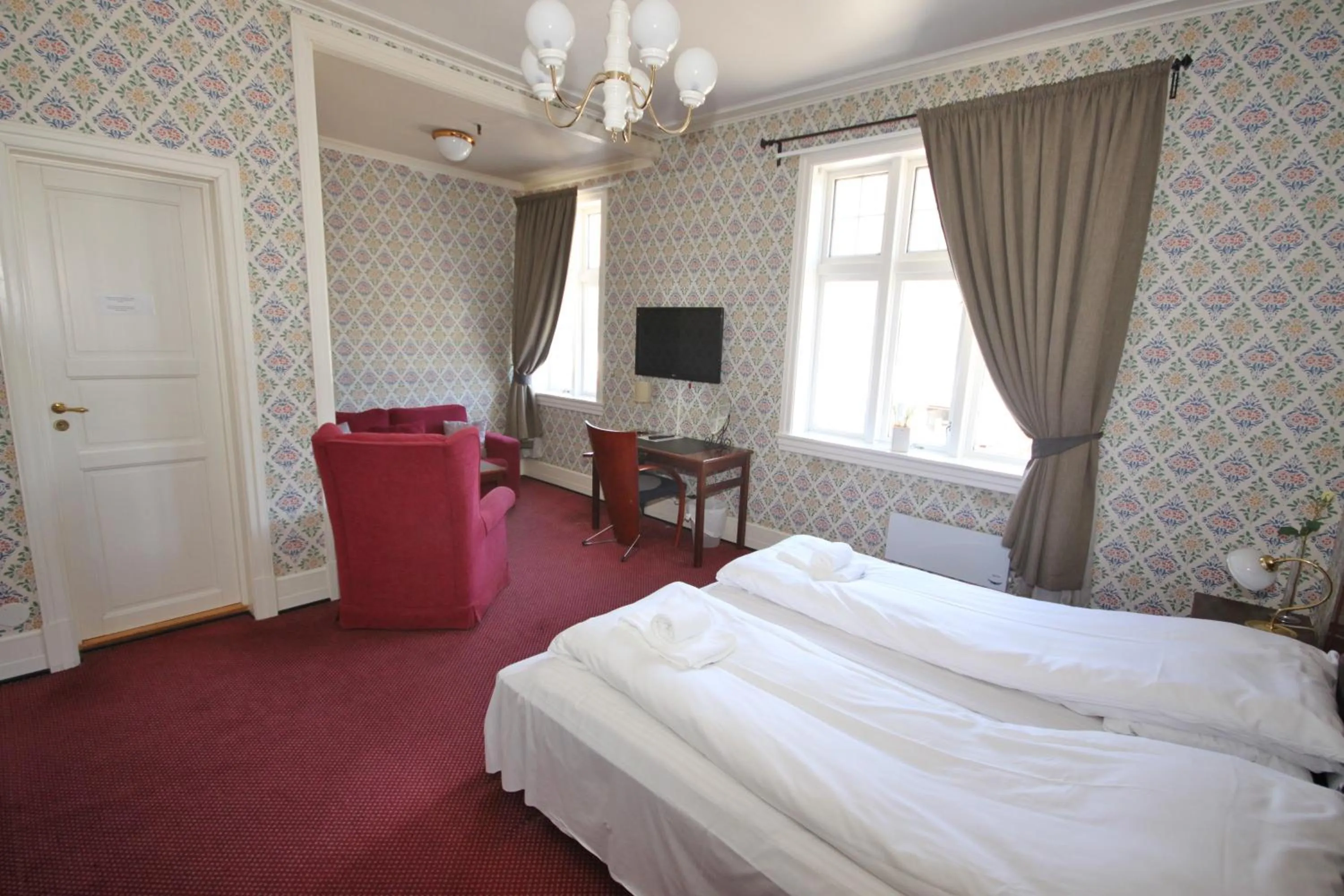 Bedroom, Bed in Sauda Fjordhotell