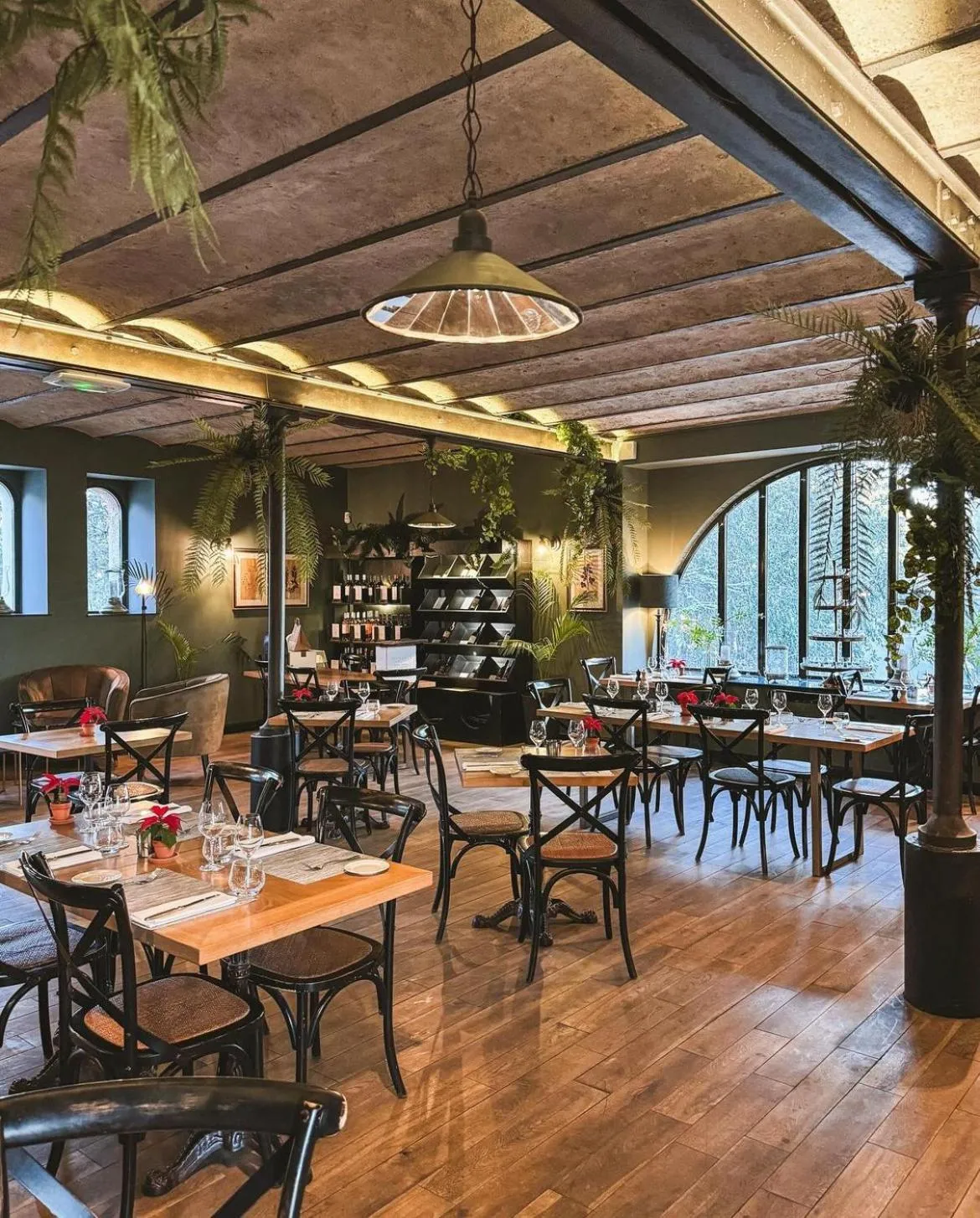 Restaurant/places to eat in Château Les Carrasses