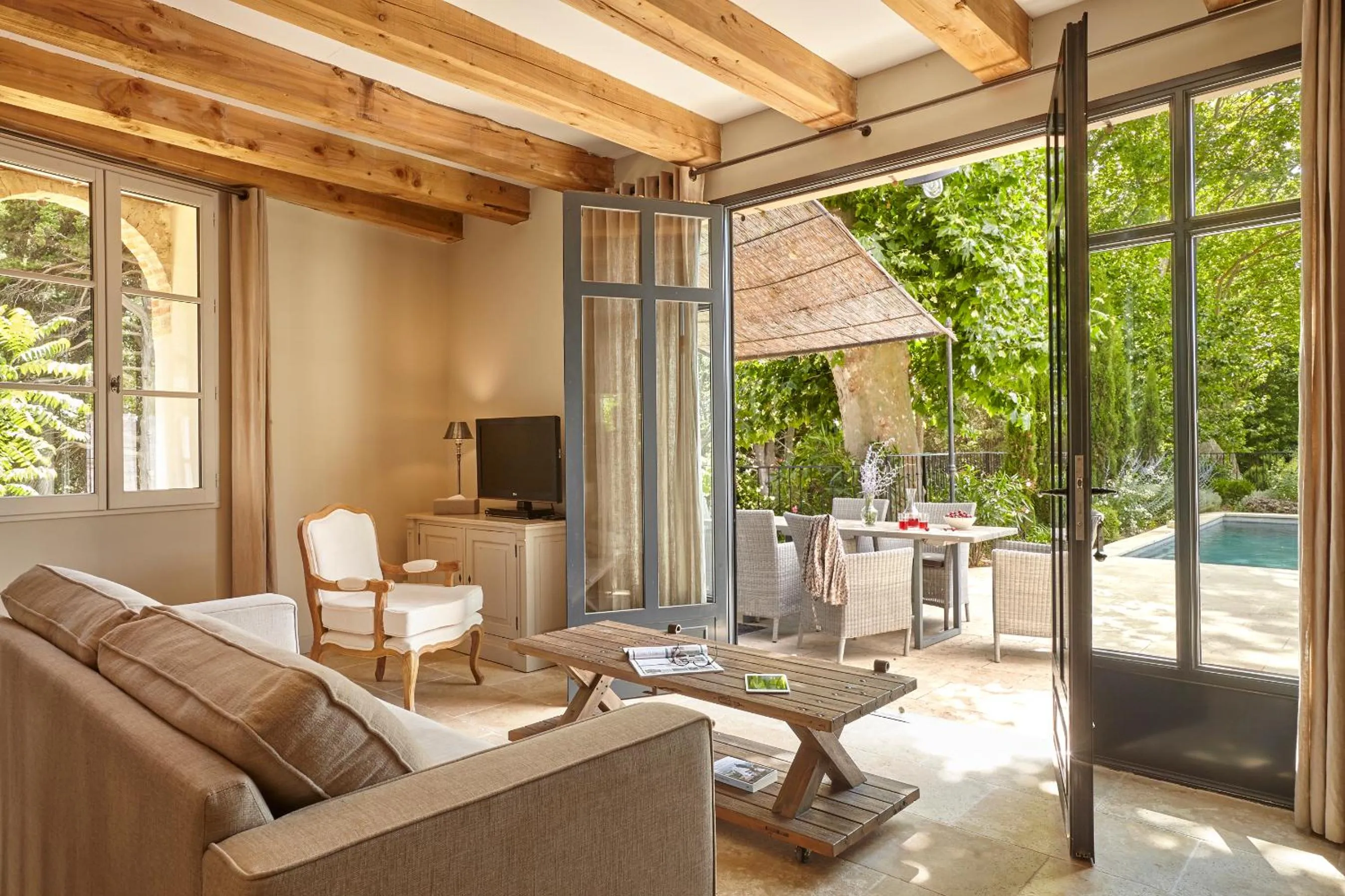 Living room in Château Les Carrasses