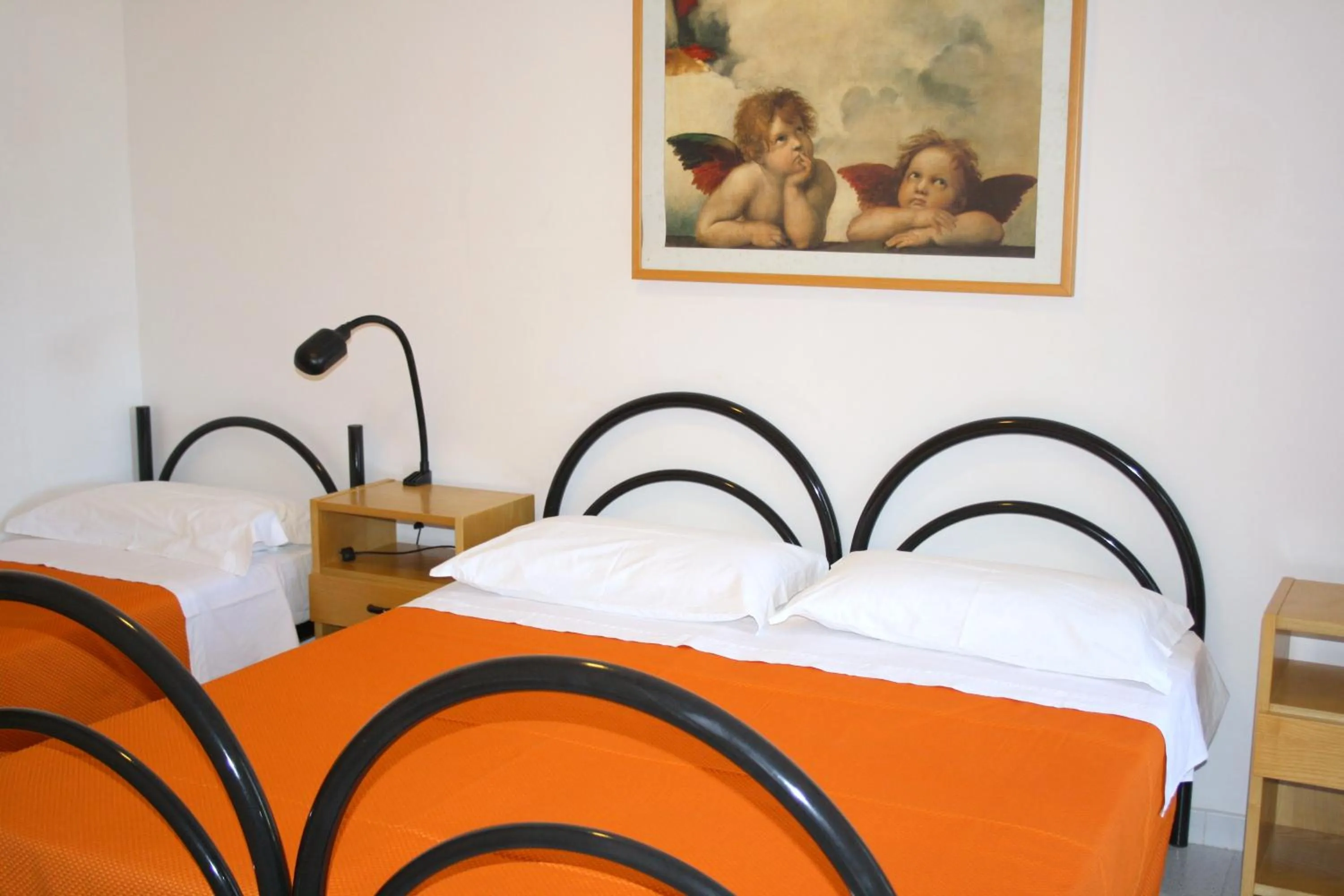 Photo of the whole room, Bed in Residence Villa Agrimare