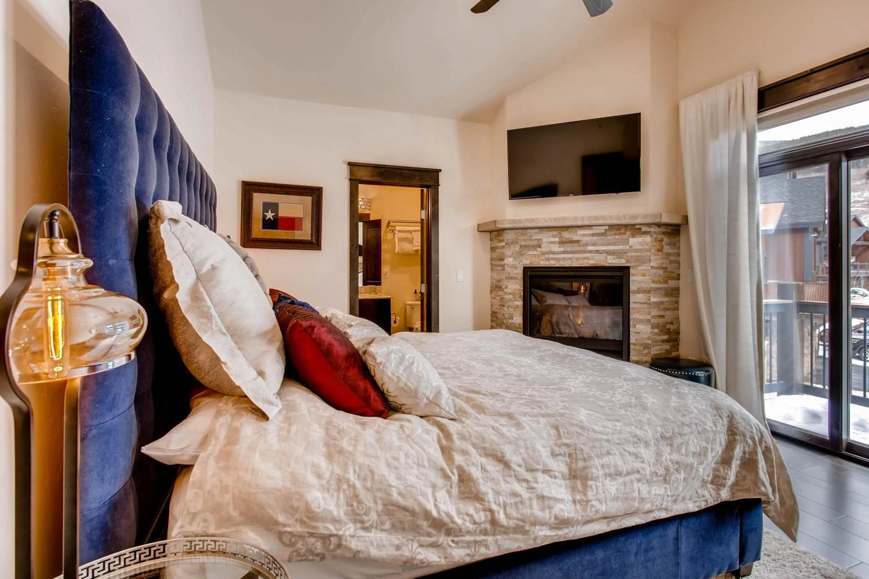 Bed in River Run Townhomes by Vail Resorts