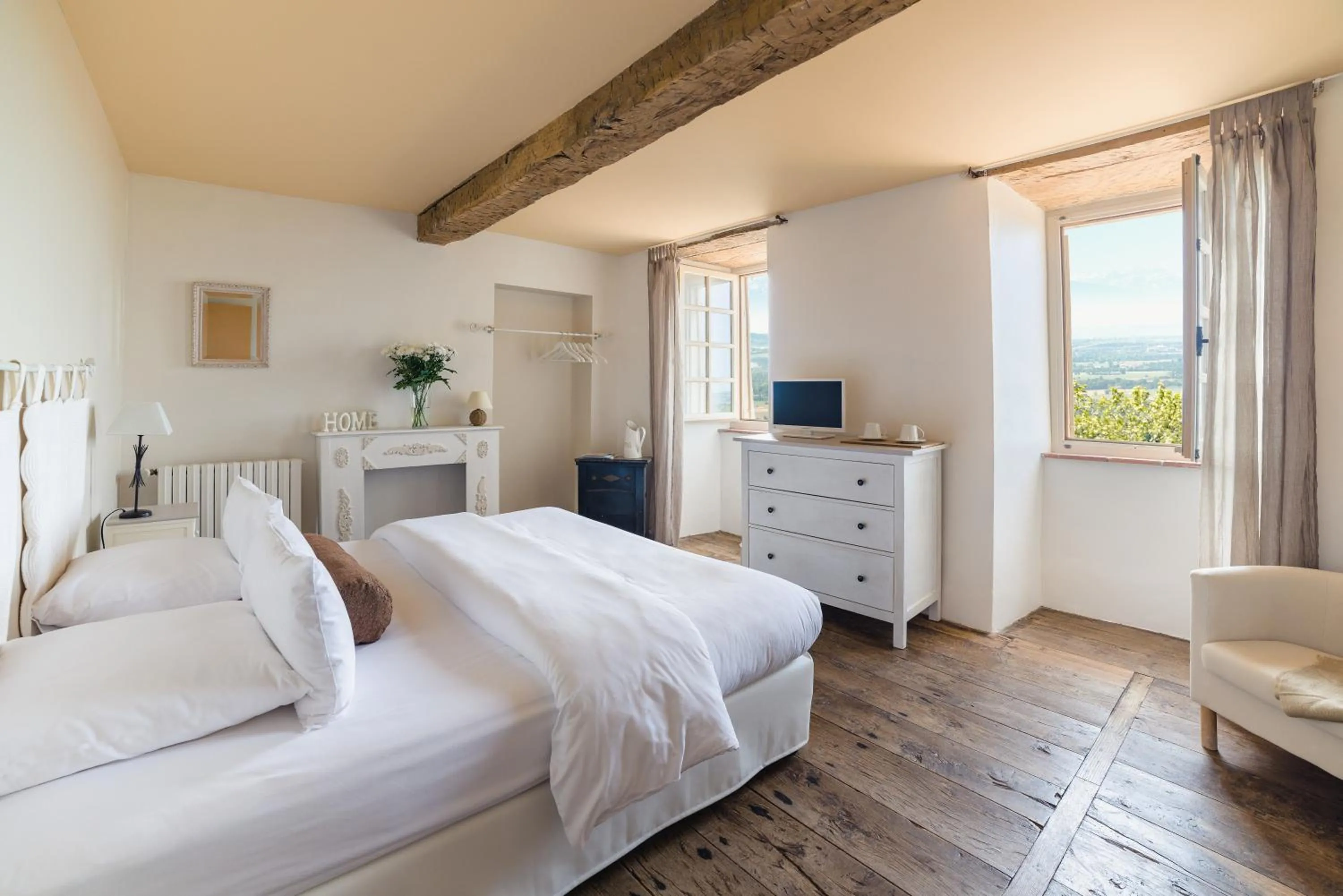 TV and multimedia, Bed in Cap de Castel