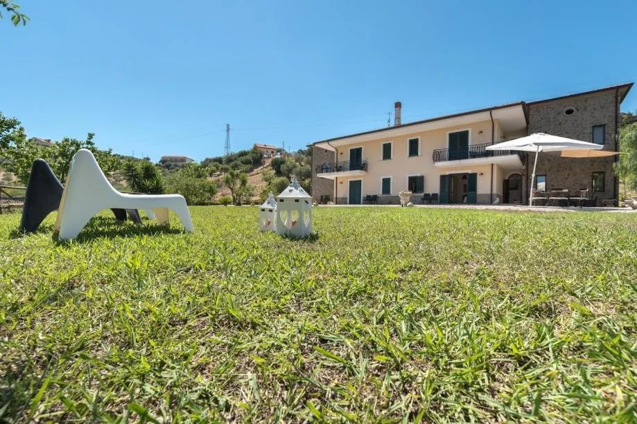 Property building in Villa Le Torrette