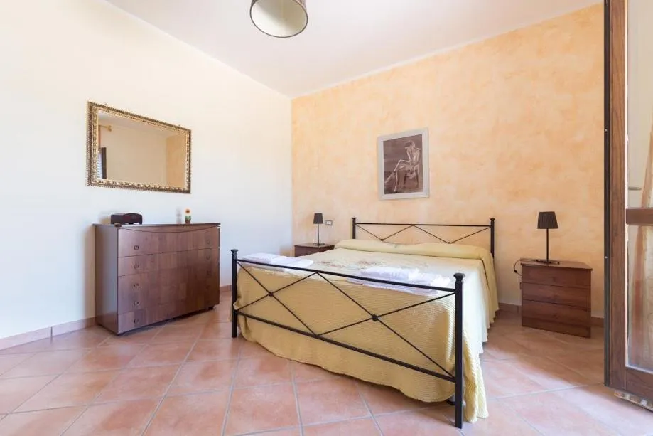 Bedroom, Bed in Villa Le Torrette