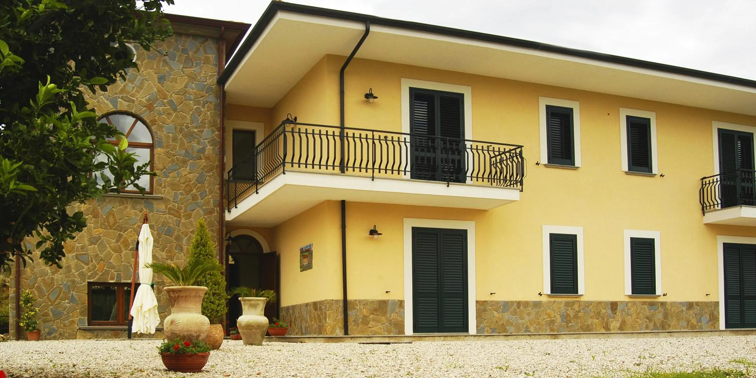 Facade/entrance in Villa Le Torrette
