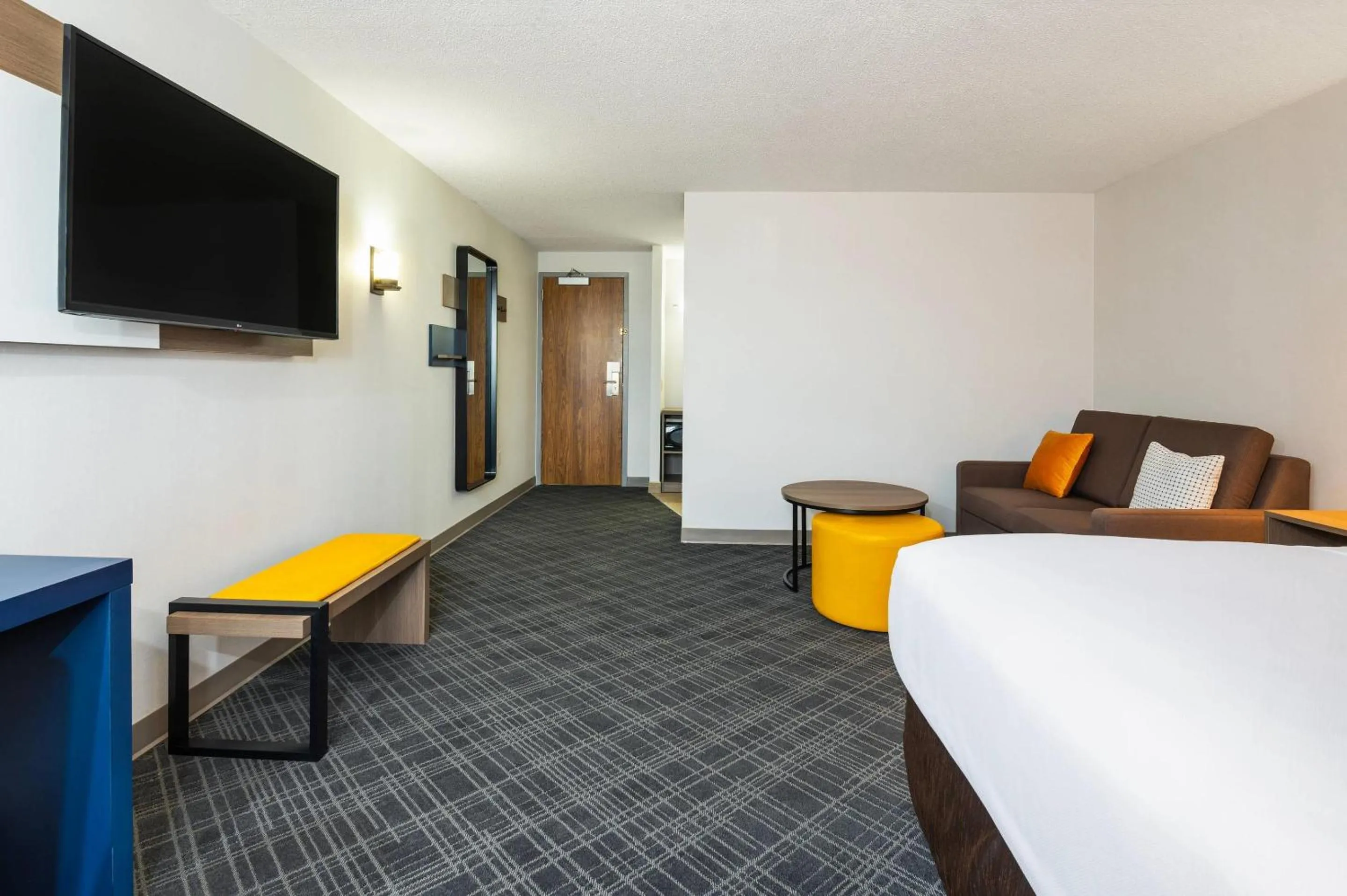 Bedroom, Bed in Comfort Inn & Suites