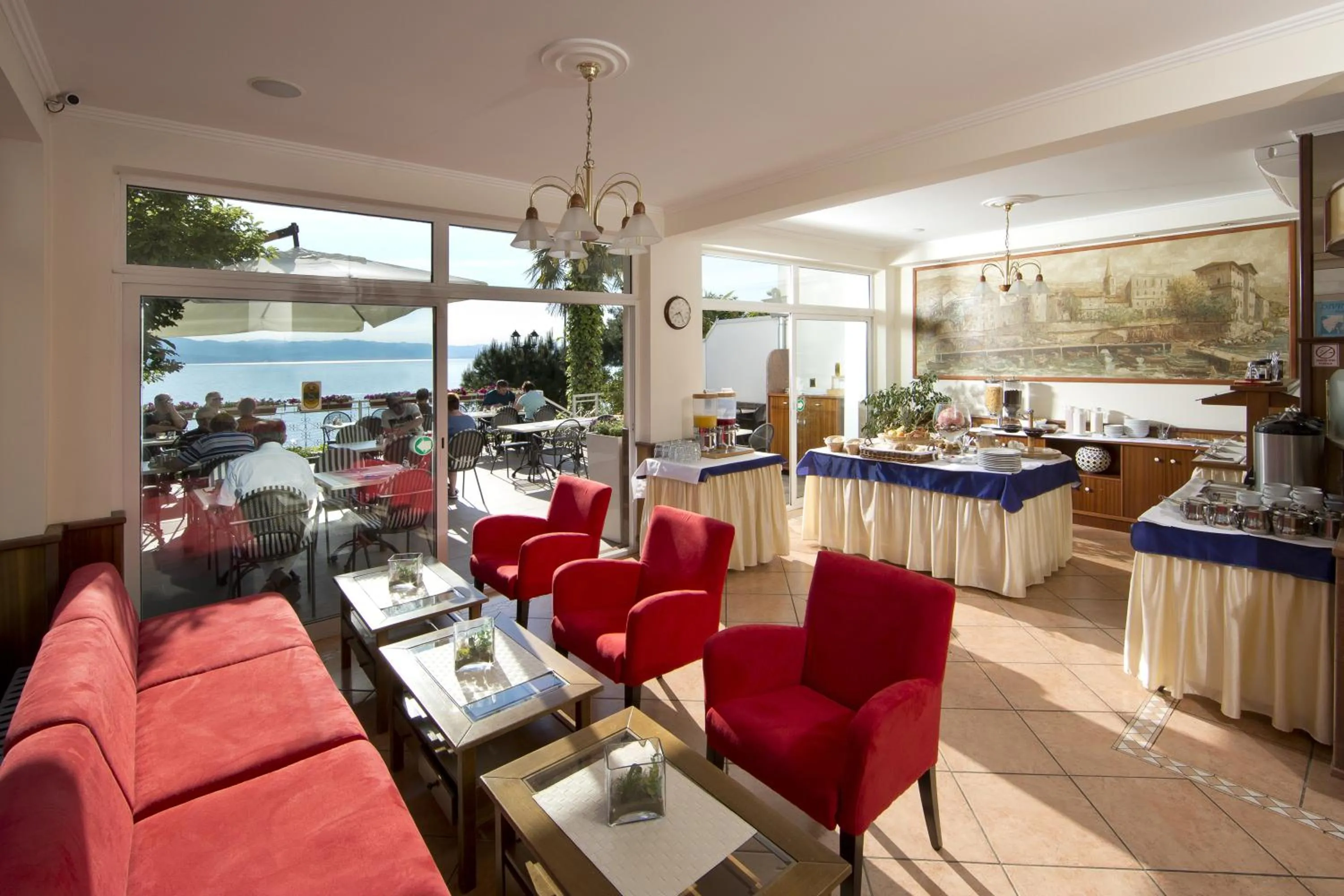 Buffet breakfast in Hotel Stanger