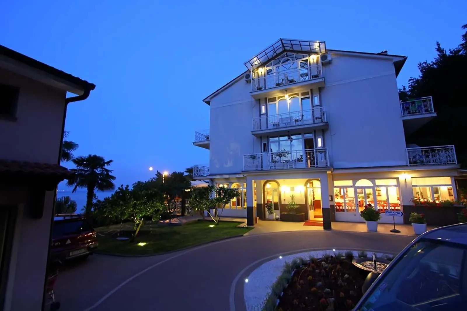 Facade/entrance in Hotel Stanger