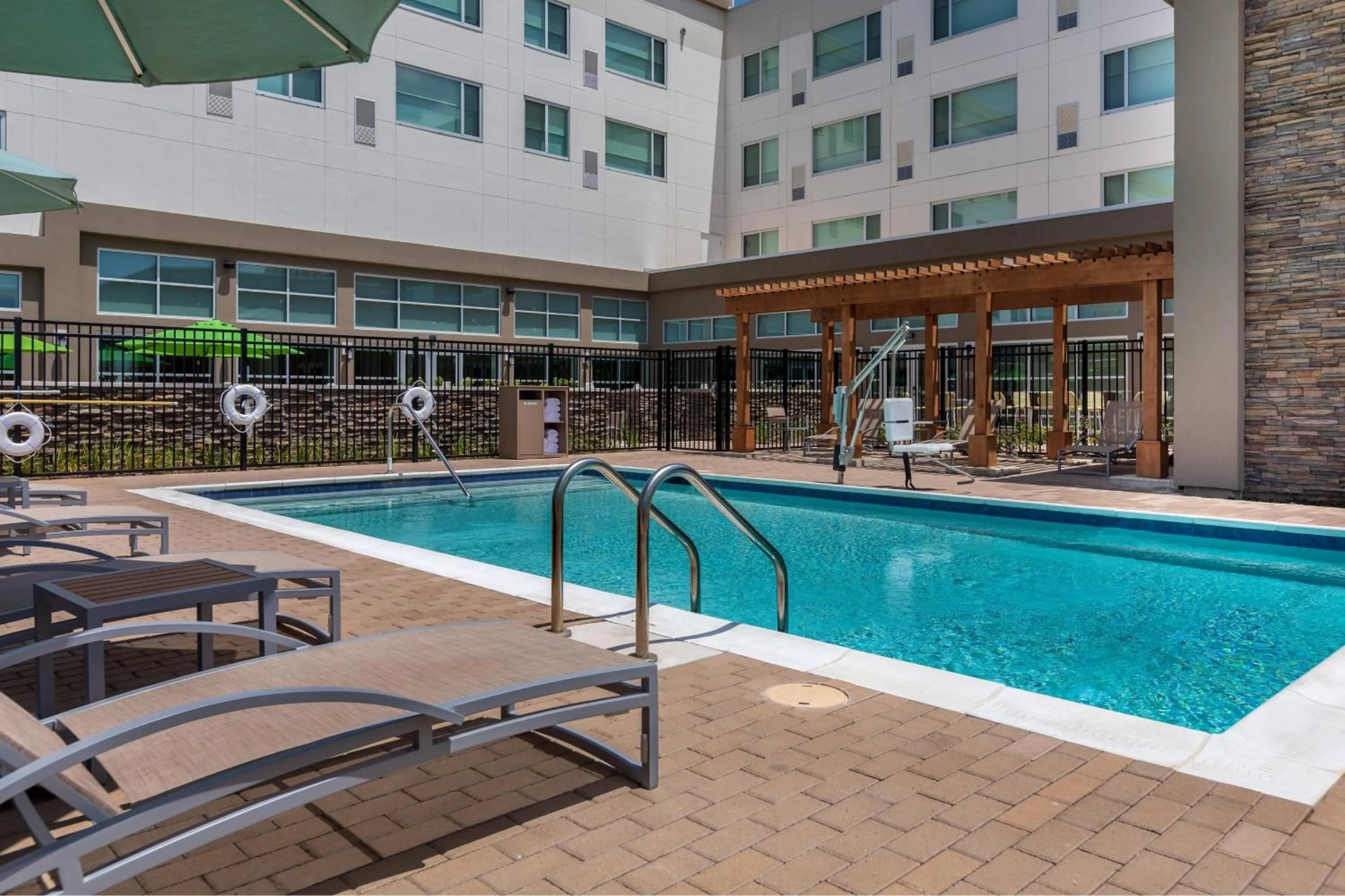 Swimming pool in Element Houston Katy