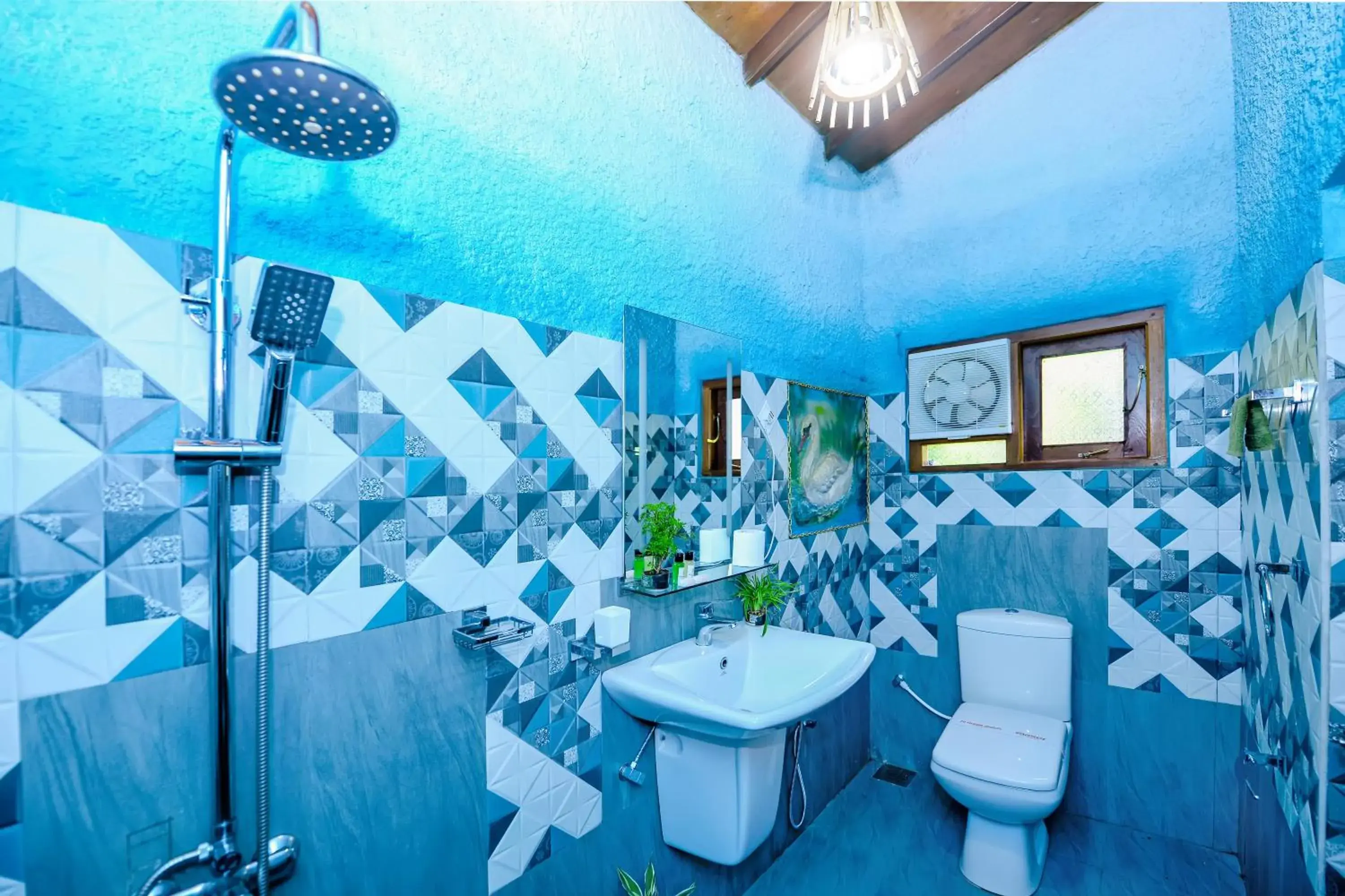 Deluxe King Room - single occupancy in Royal Mount Ella Deluxe King Room - single occupancy in Royal Mount Ella