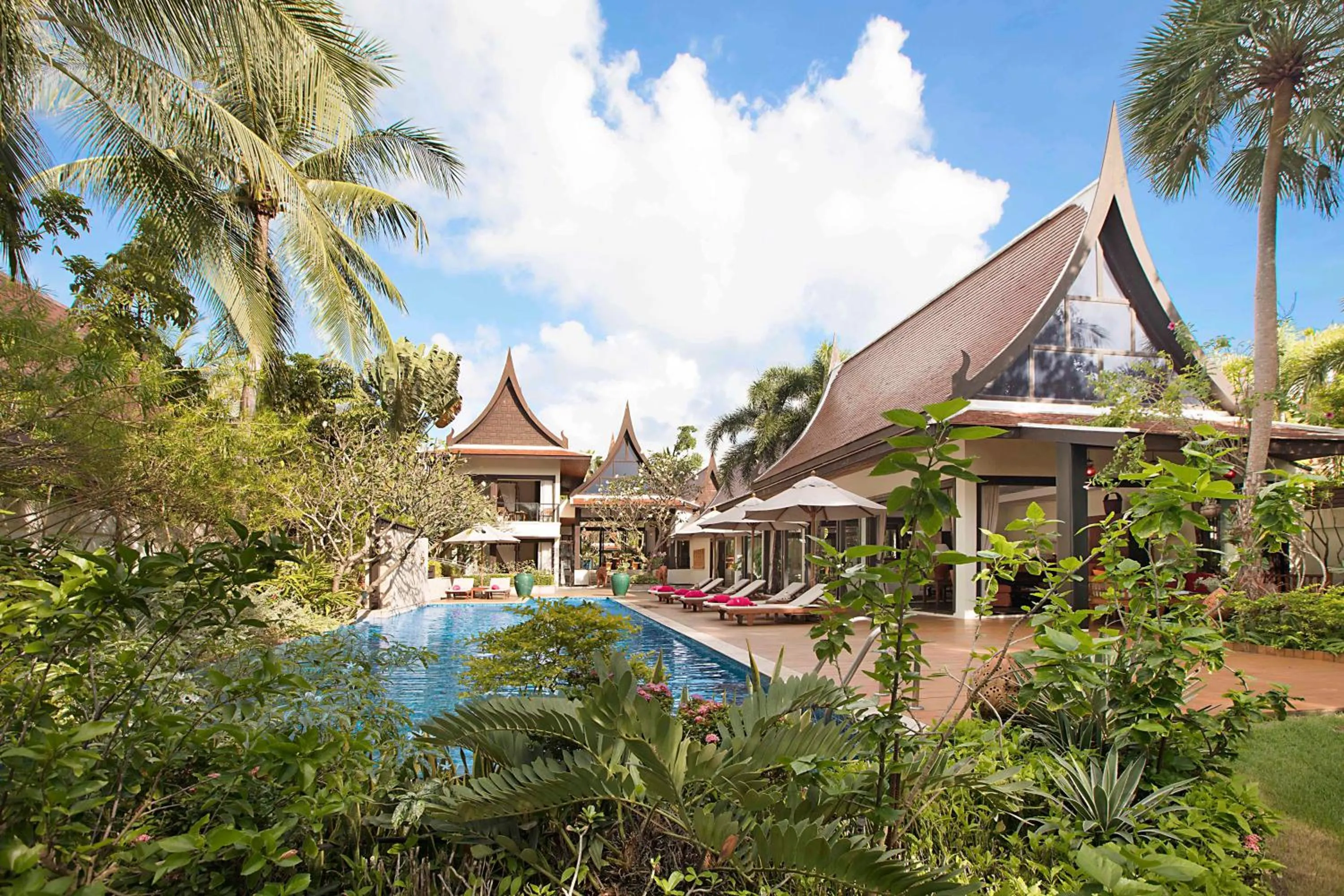 Property building in Dhevatara Cove