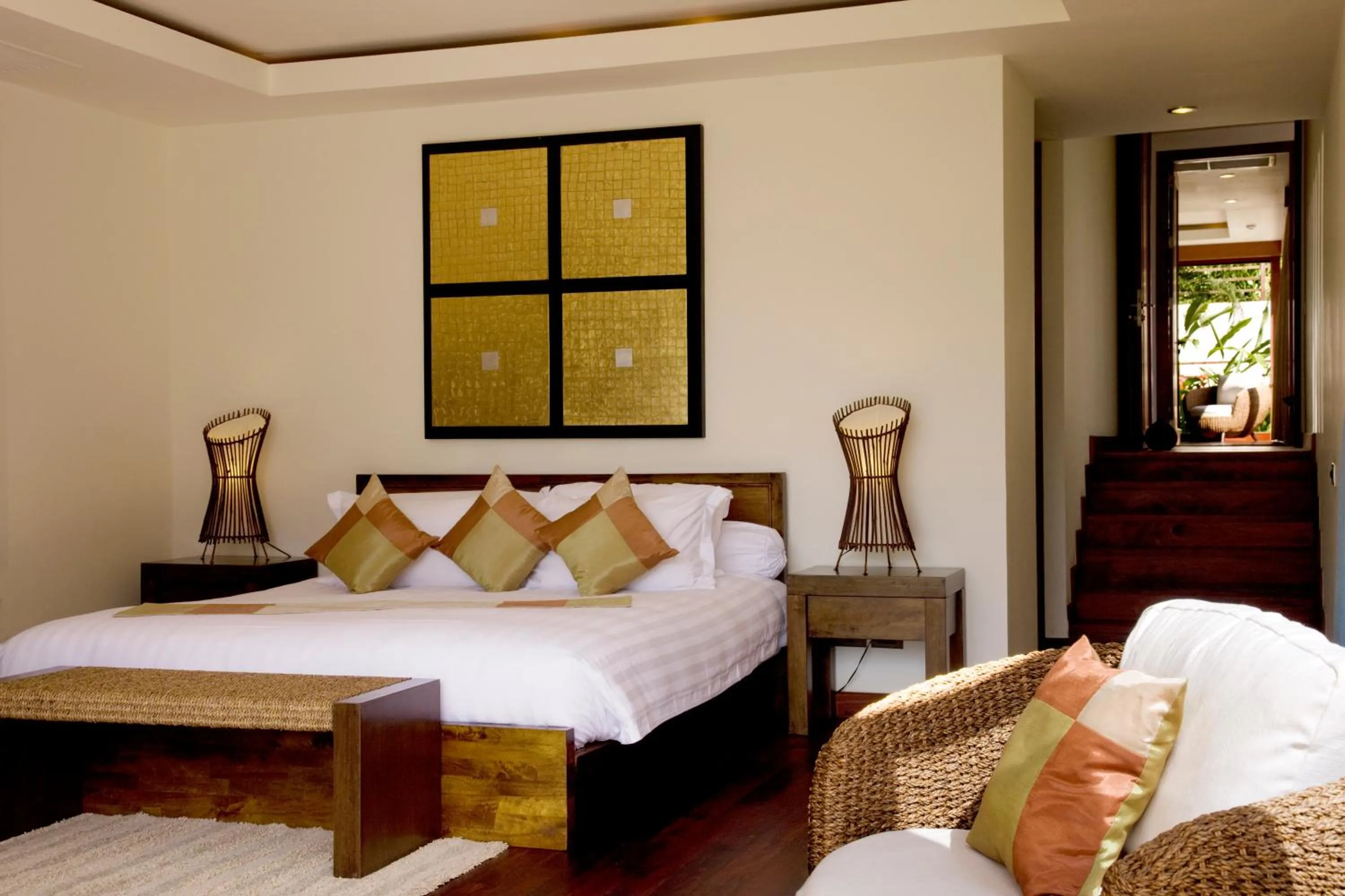 Bed in Dhevatara Cove