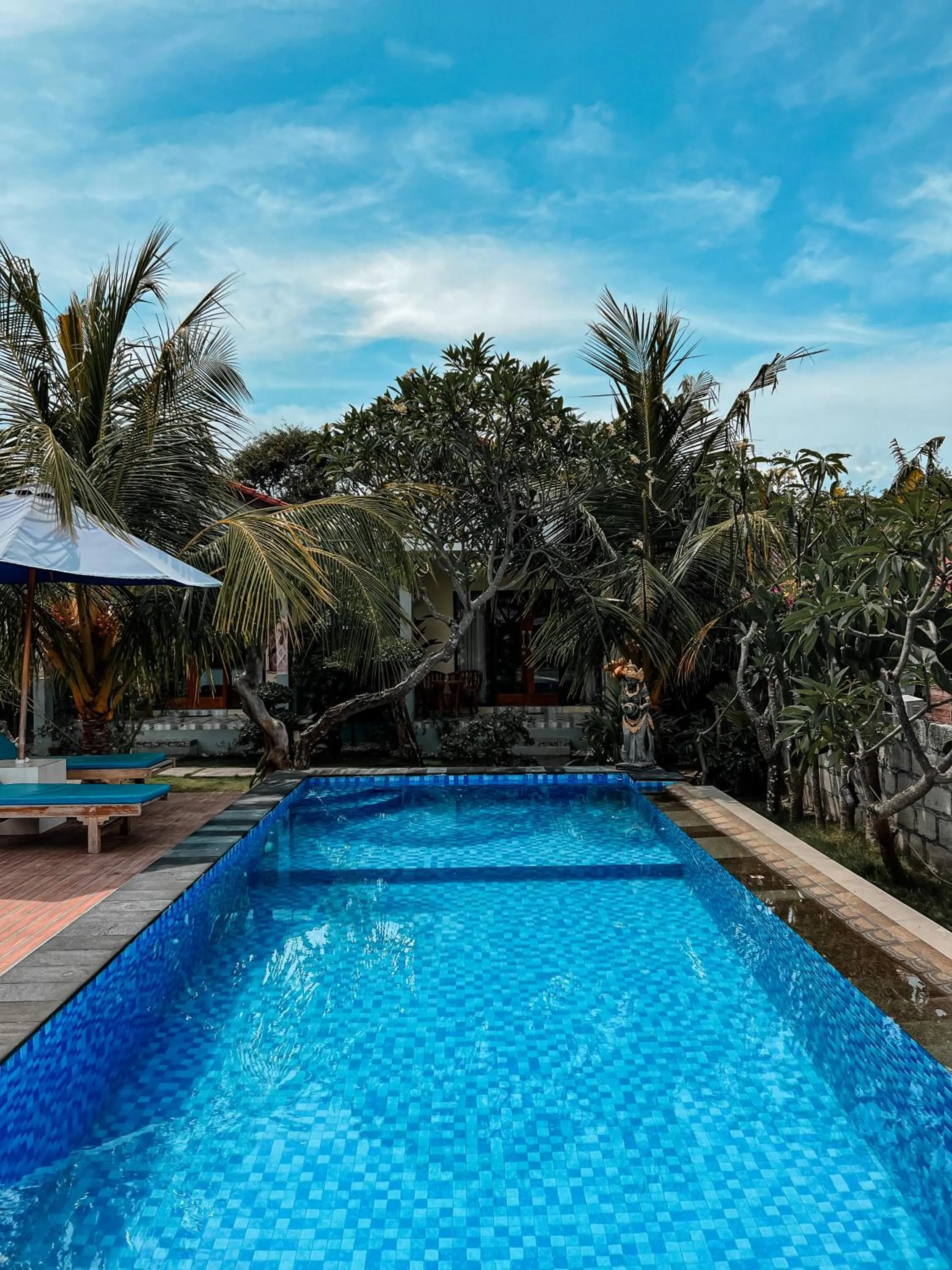 Swimming pool in Gayatri Bungalows