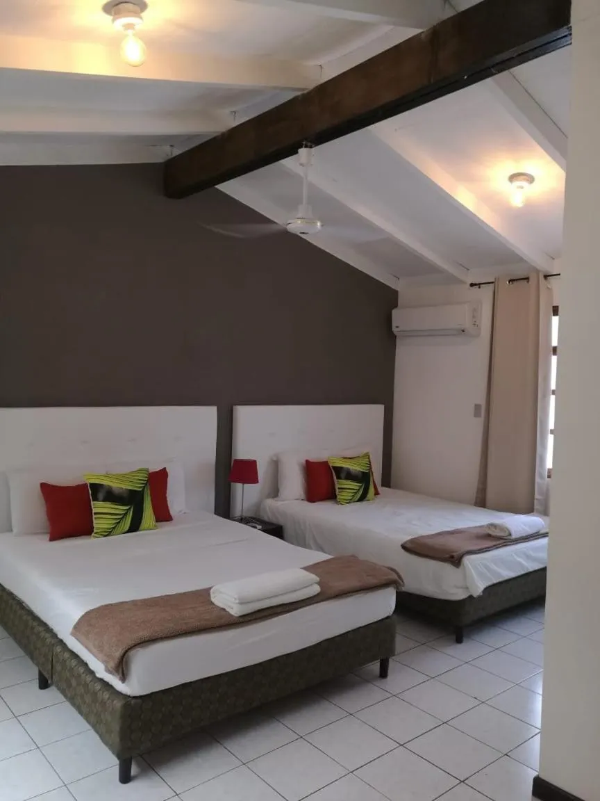 Photo of the whole room, Bed in Hotel Boutique Valverde Santa Elena