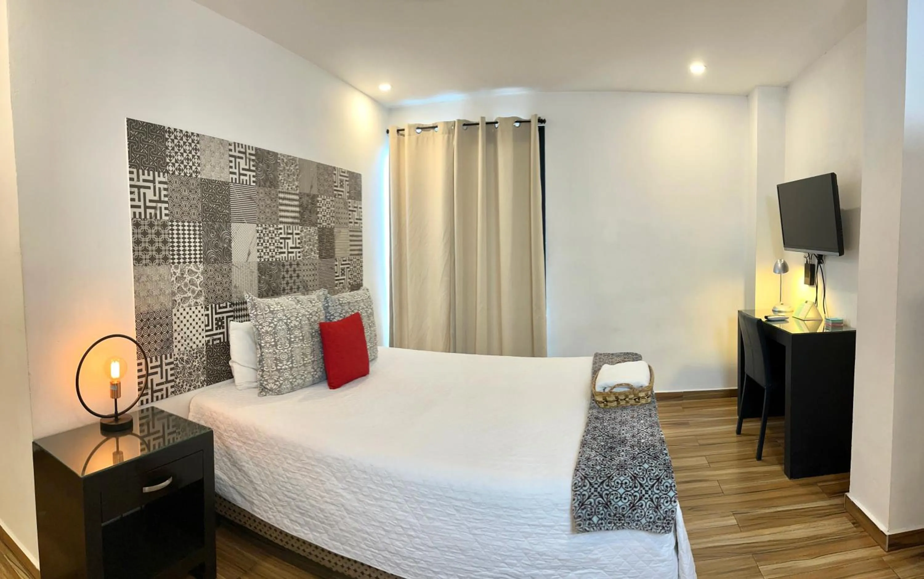 TV and multimedia, Bed in Hotel Boutique Valverde Santa Elena