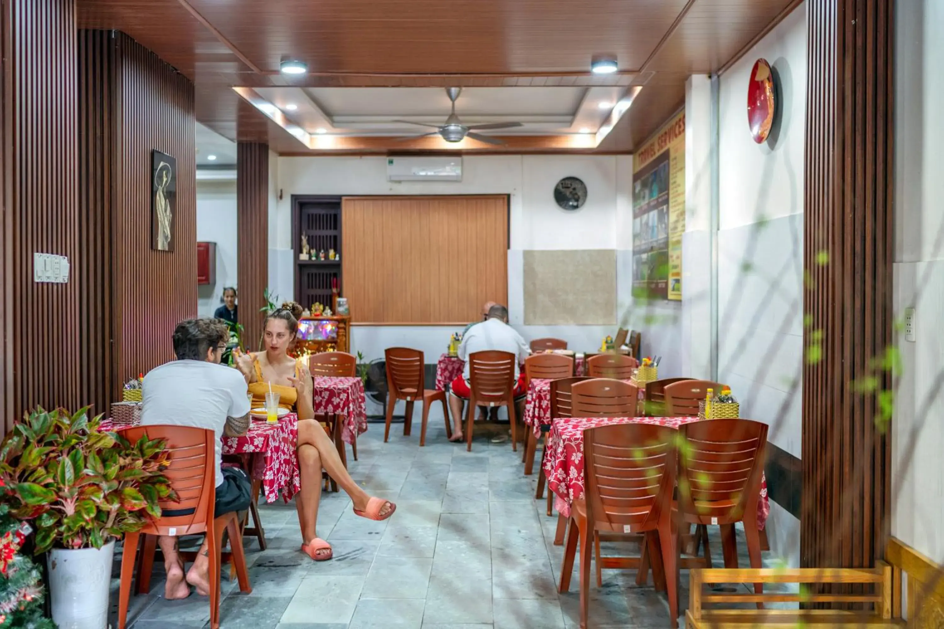 Restaurant/places to eat in Rockmouse Centre River Villa Hoi An Restaurant/places to eat in Rockmouse Centre River Villa Hoi An