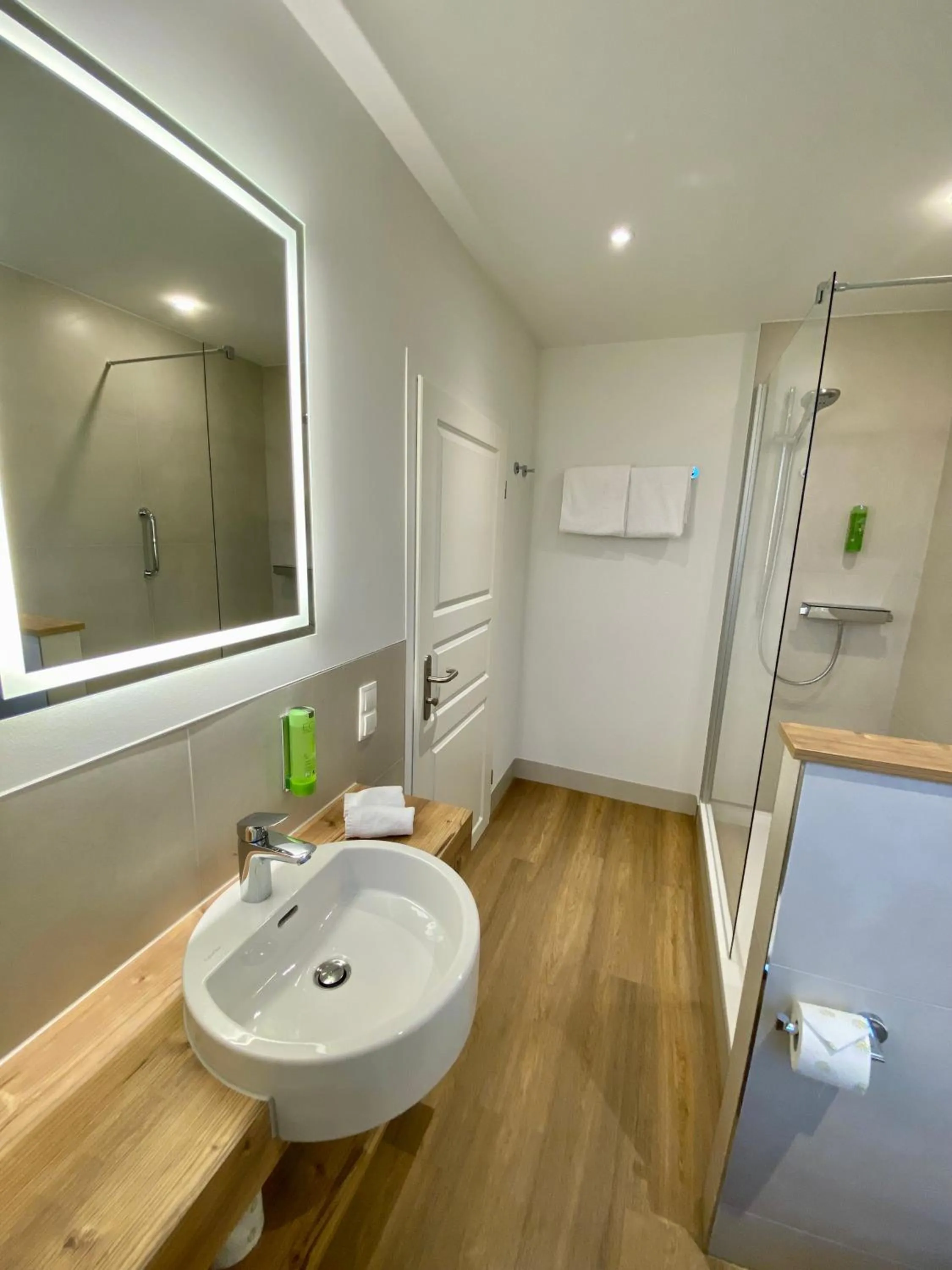 Shower in Landidyll Hotel Klostermühle