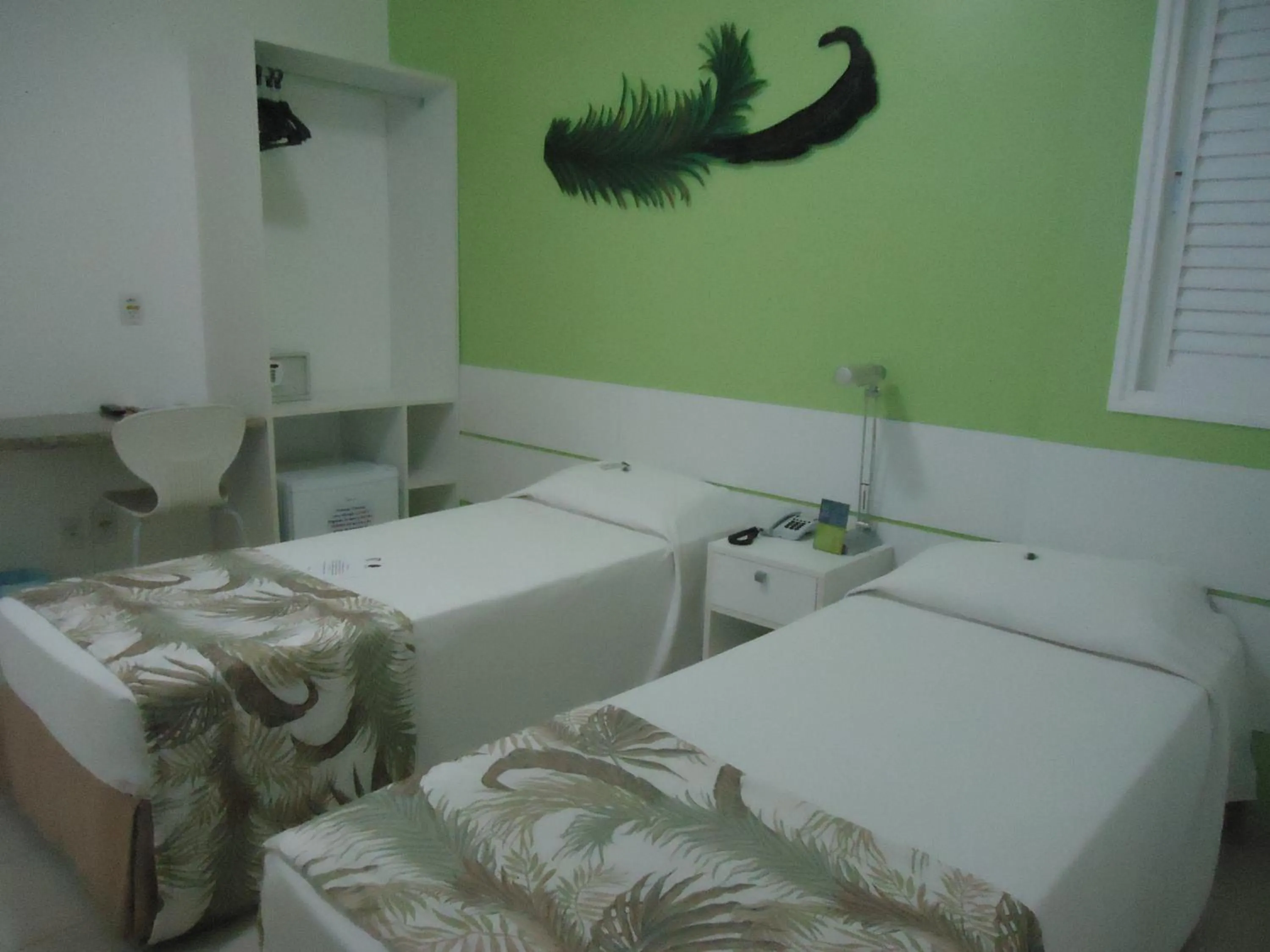 Photo of the whole room, Bed in Coqueiros Express Hotel