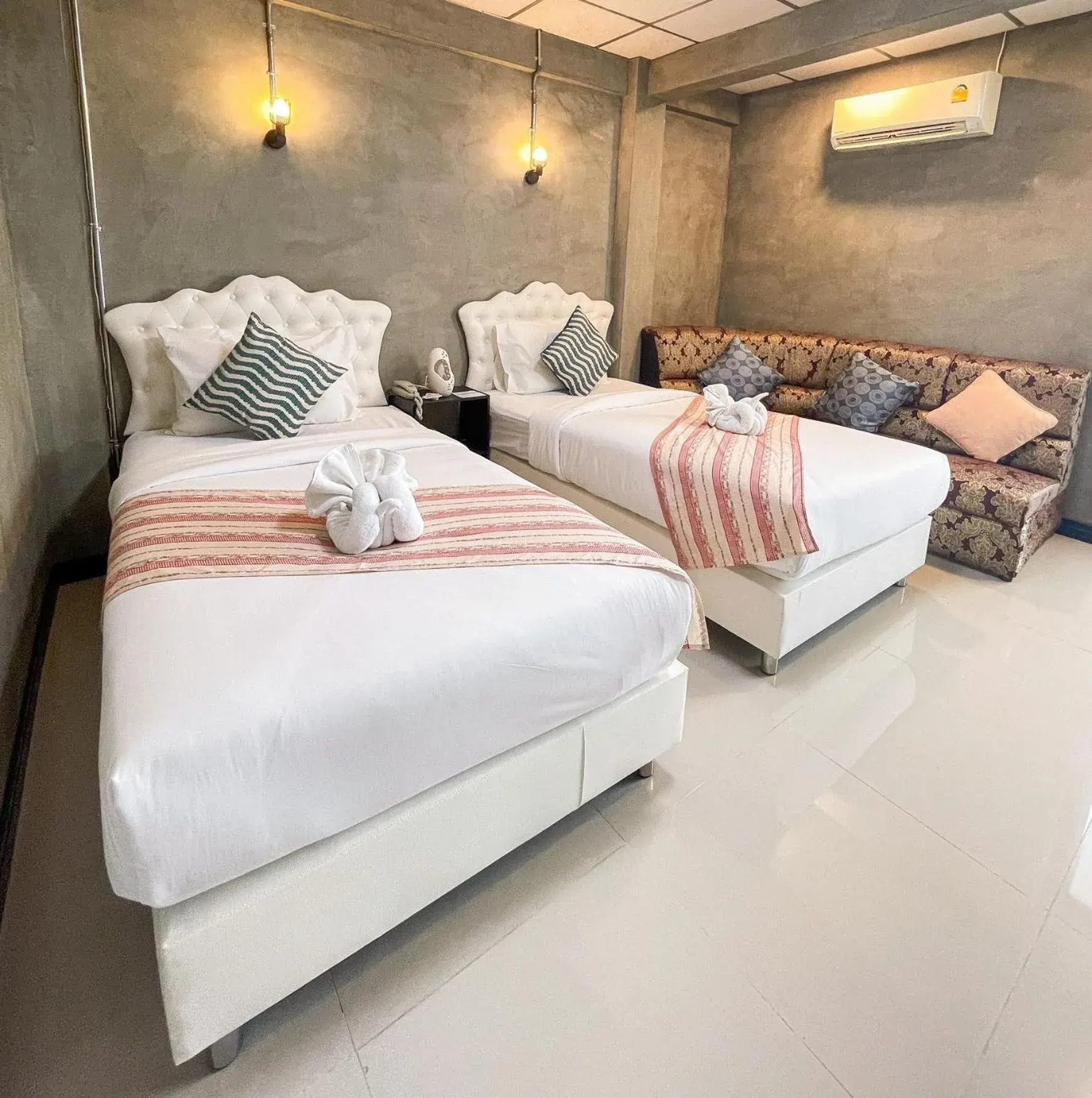 Bed in Baik Suite Bed in Baik Suite