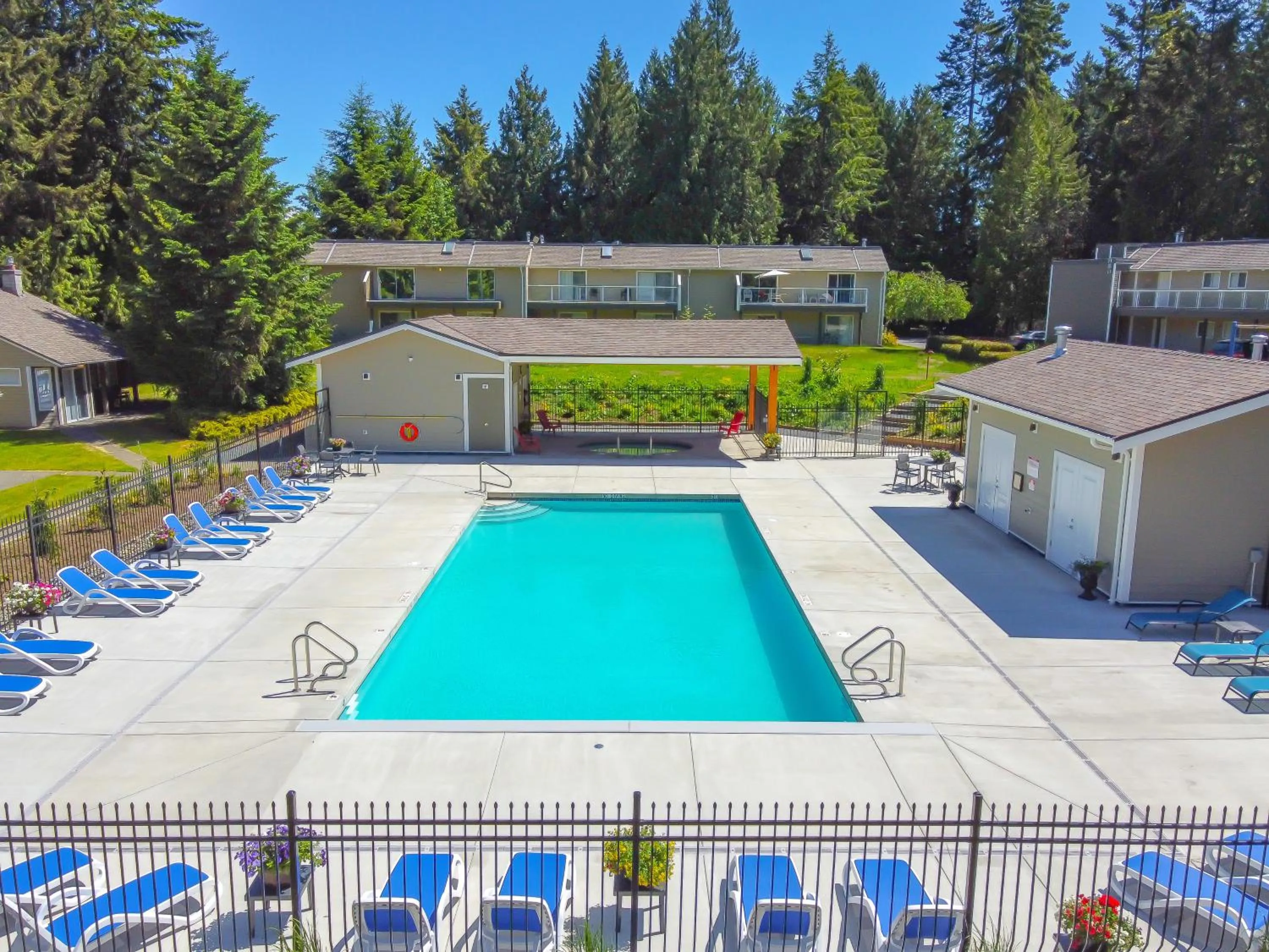 Swimming pool in Ocean Trails Resort