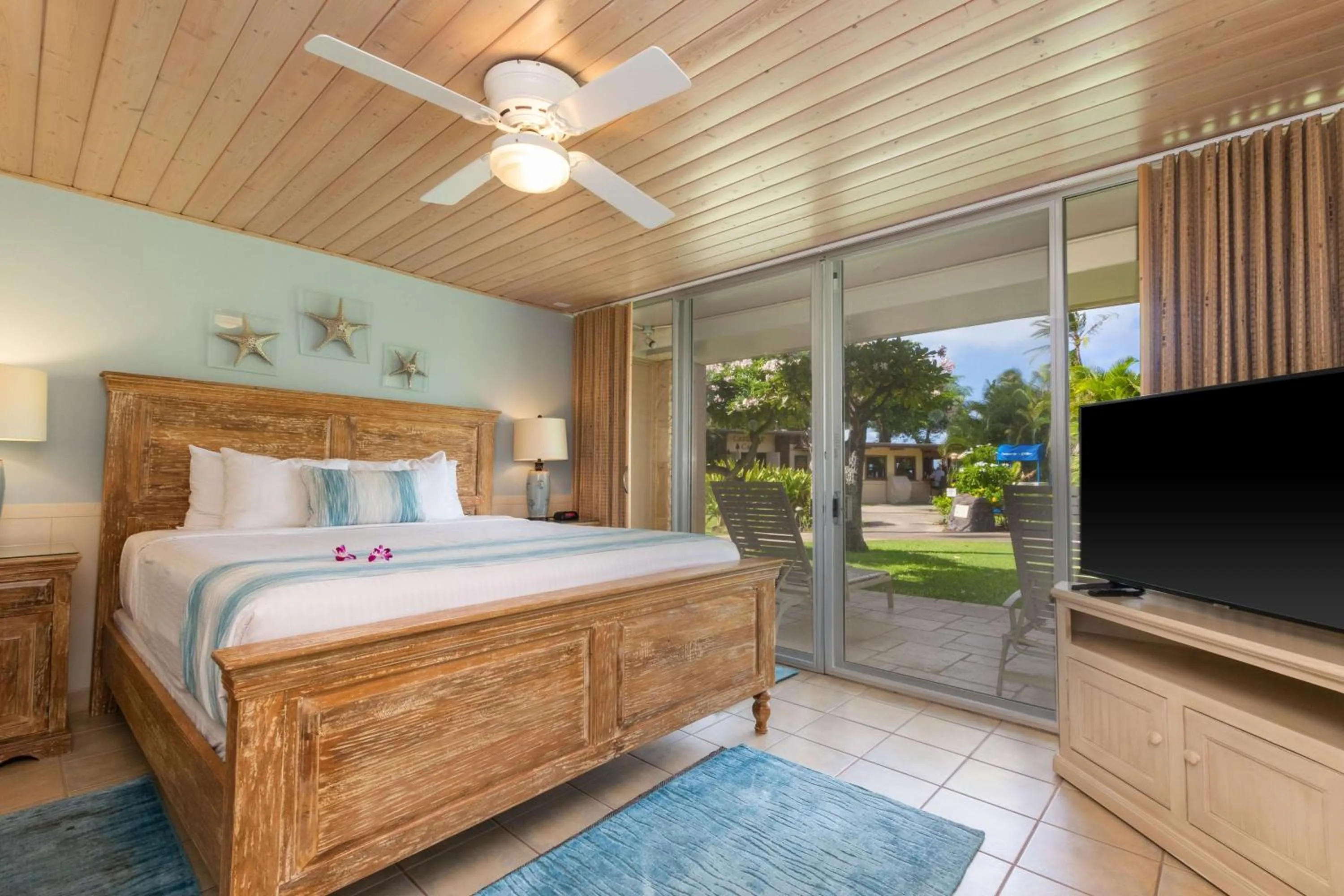 Bed in Aston Maui Kaanapali Villas