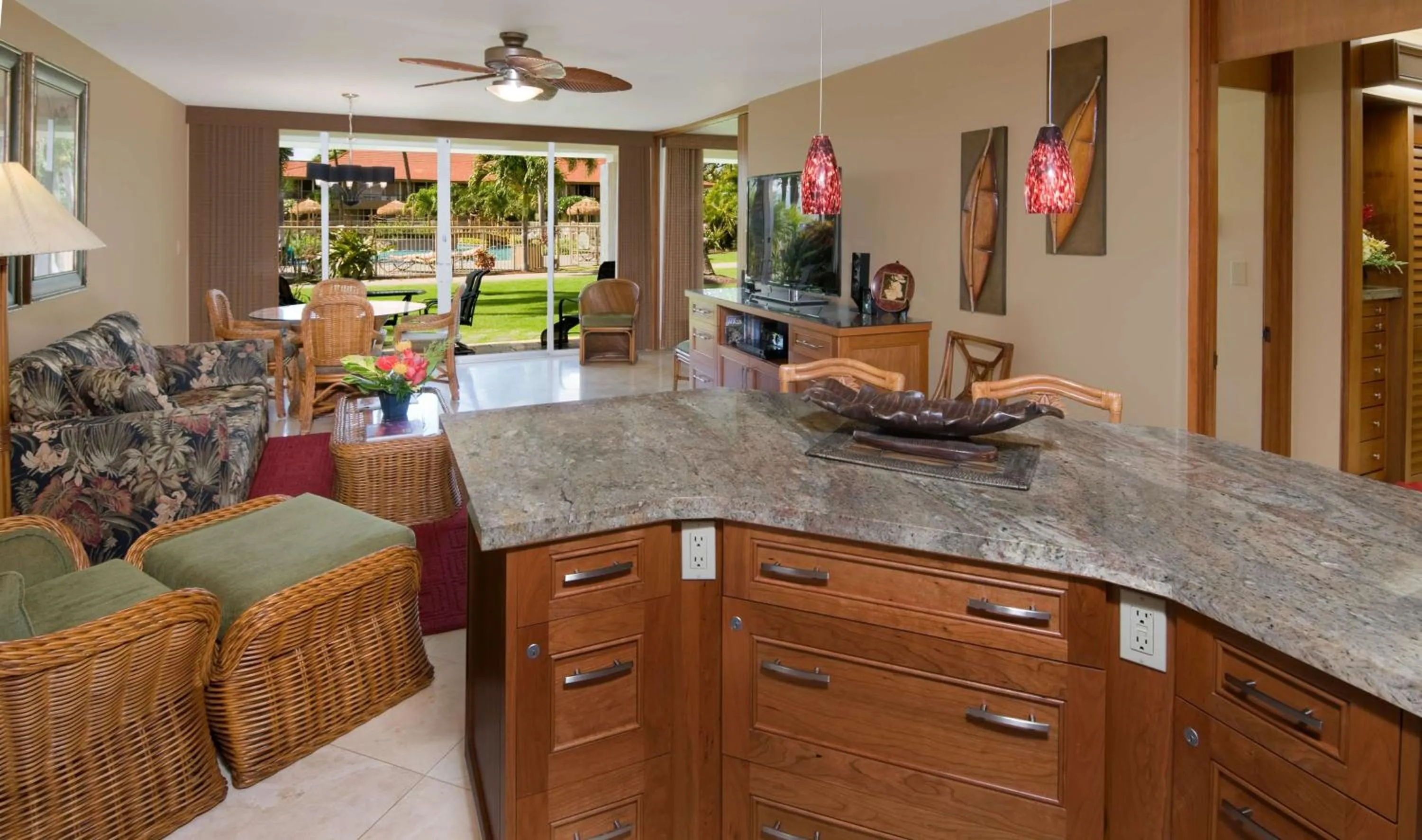 TV and multimedia in Aston Maui Kaanapali Villas