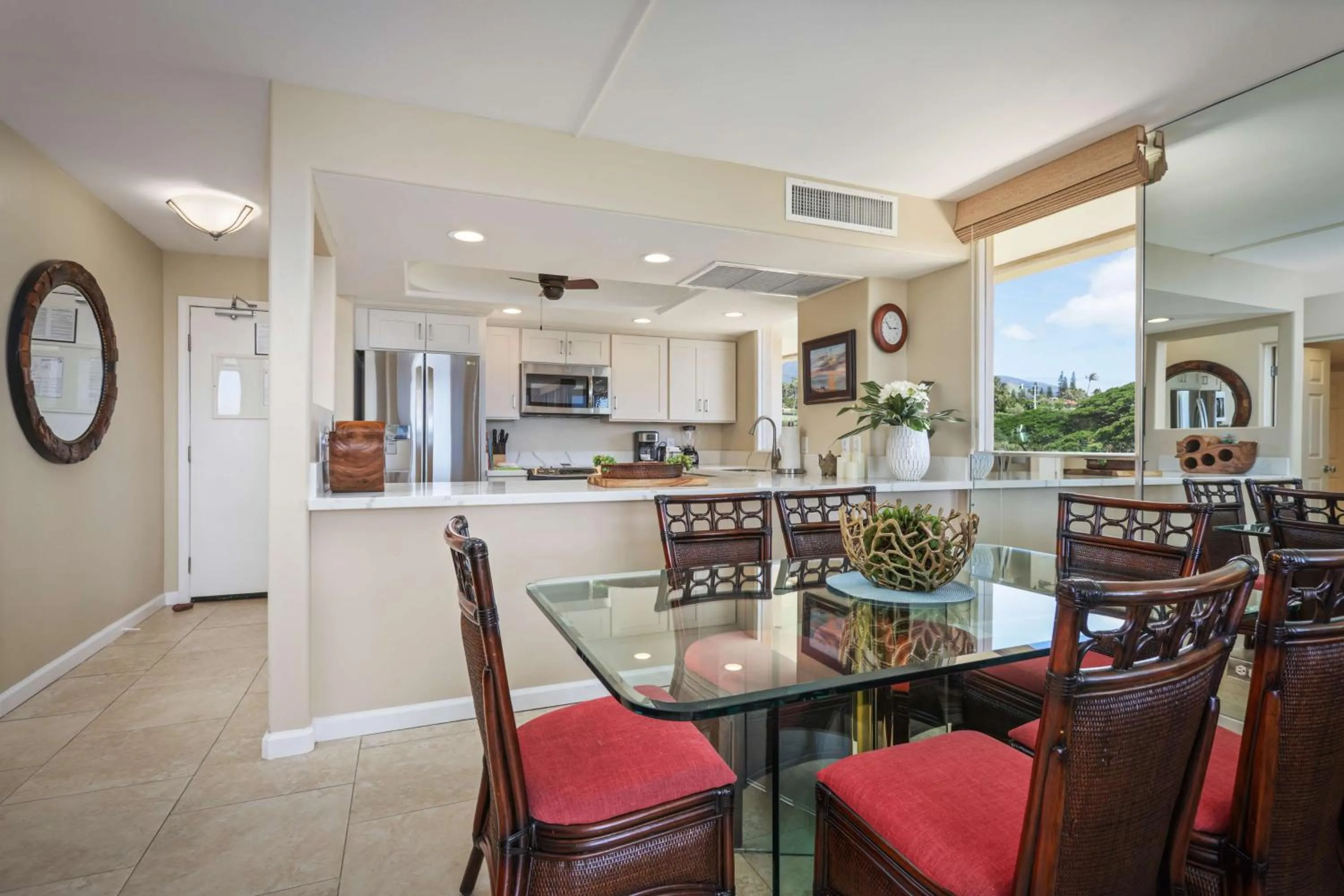 Kitchen or kitchenette in Aston Maui Kaanapali Villas