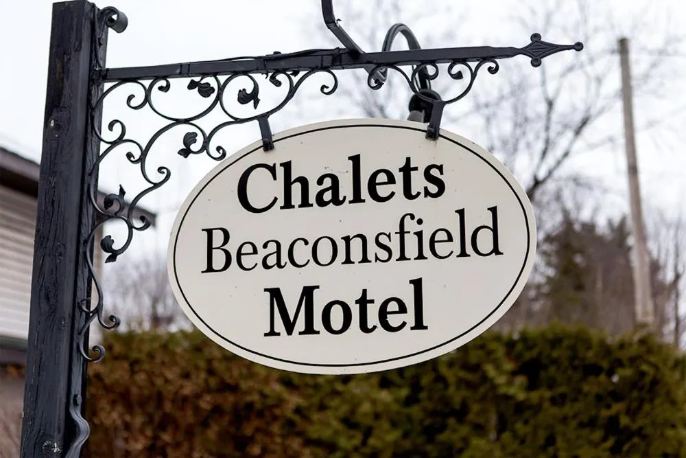 Chalet Beaconsfield Motel