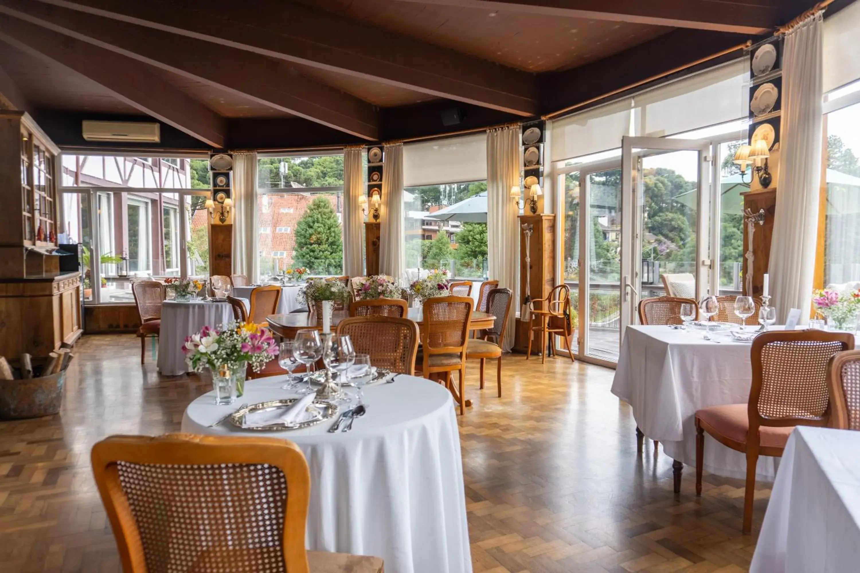 Restaurant/places to eat in Hotel Estalagem St. Hubertus Restaurant/places to eat in Hotel Estalagem St. Hubertus