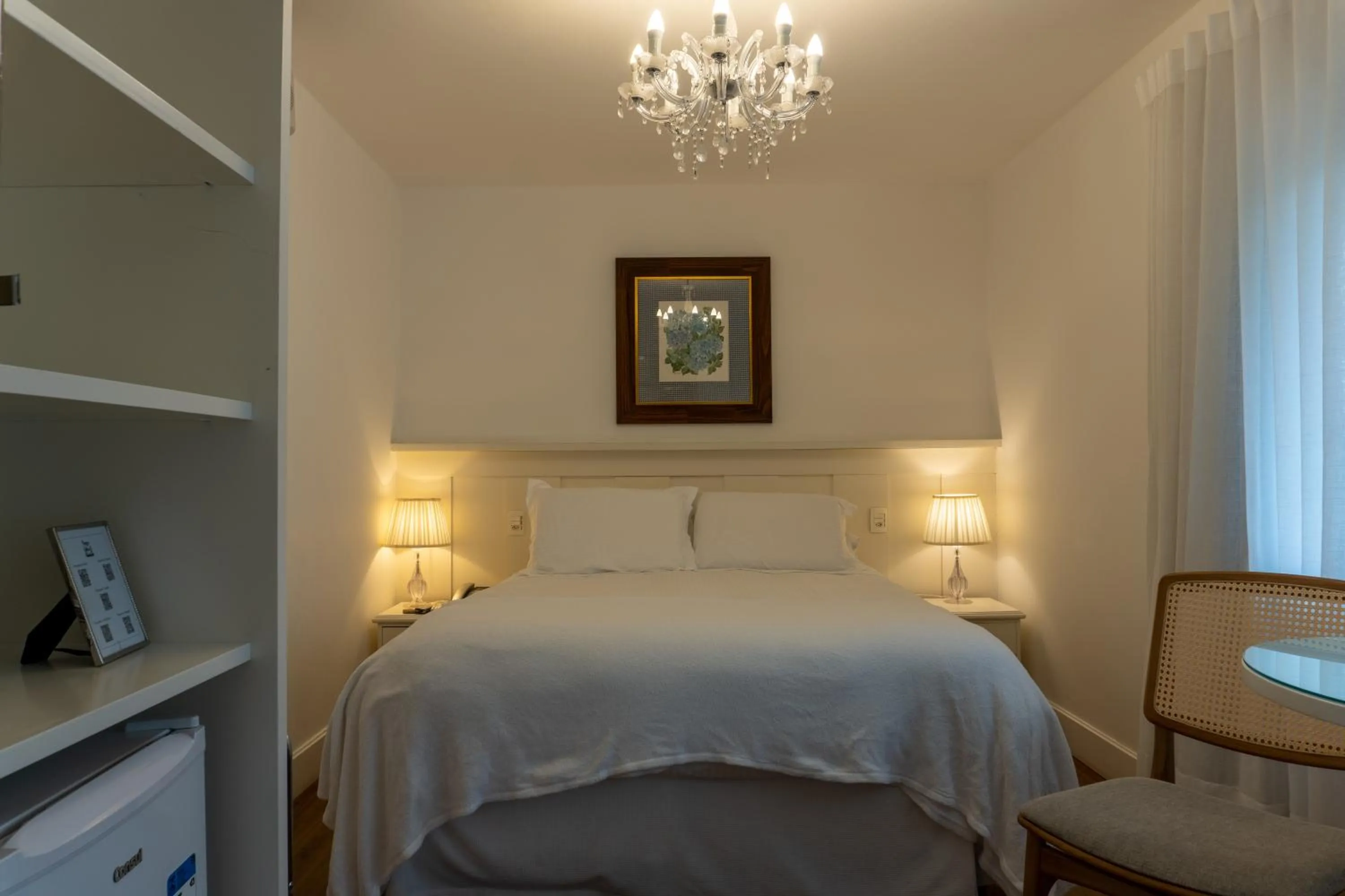 Bedroom, Bed in Hotel Estalagem St. Hubertus