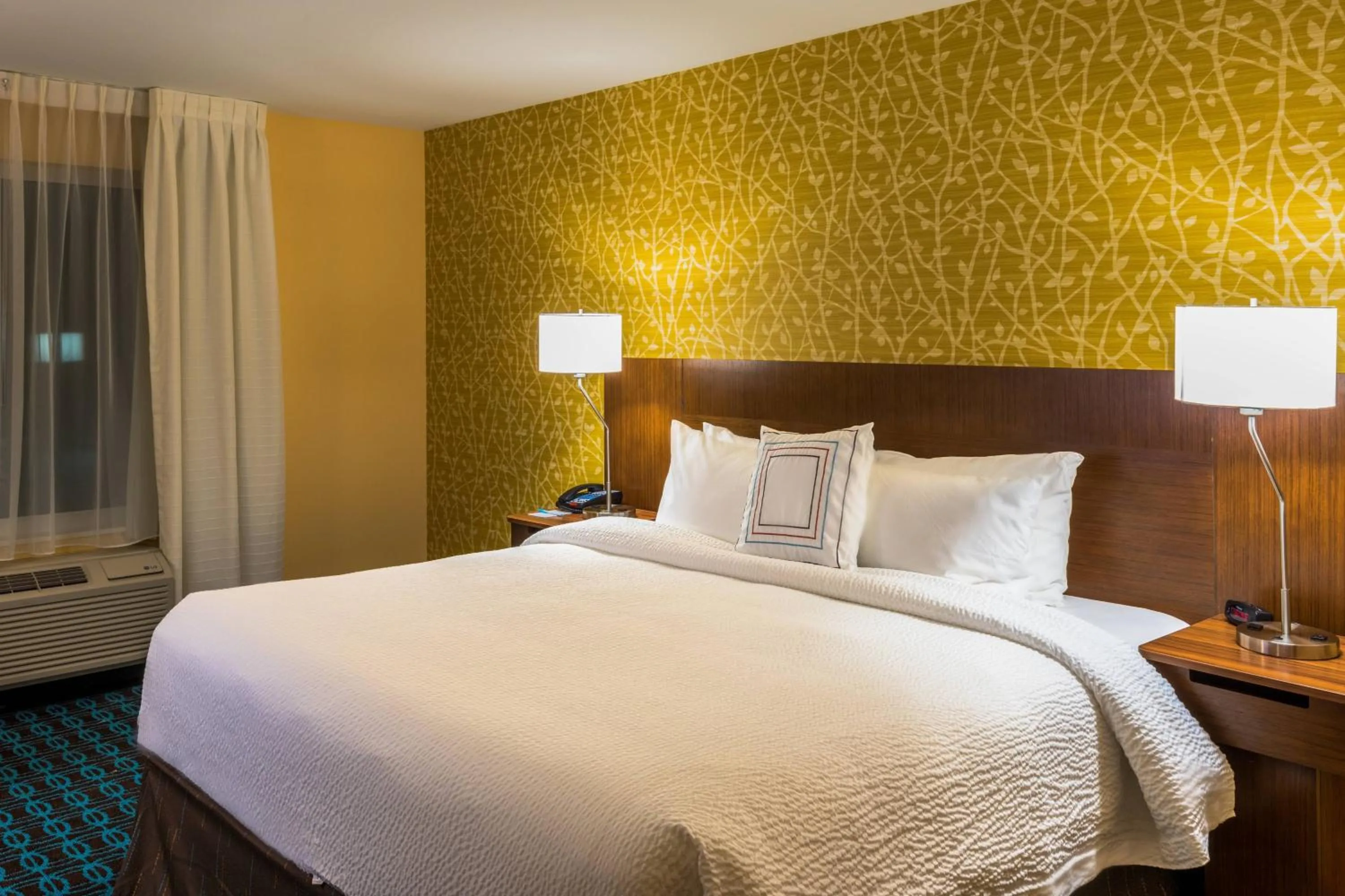 Bedroom, Bed in Fairfield Inn & Suites by Marriott Atlanta Fairburn
