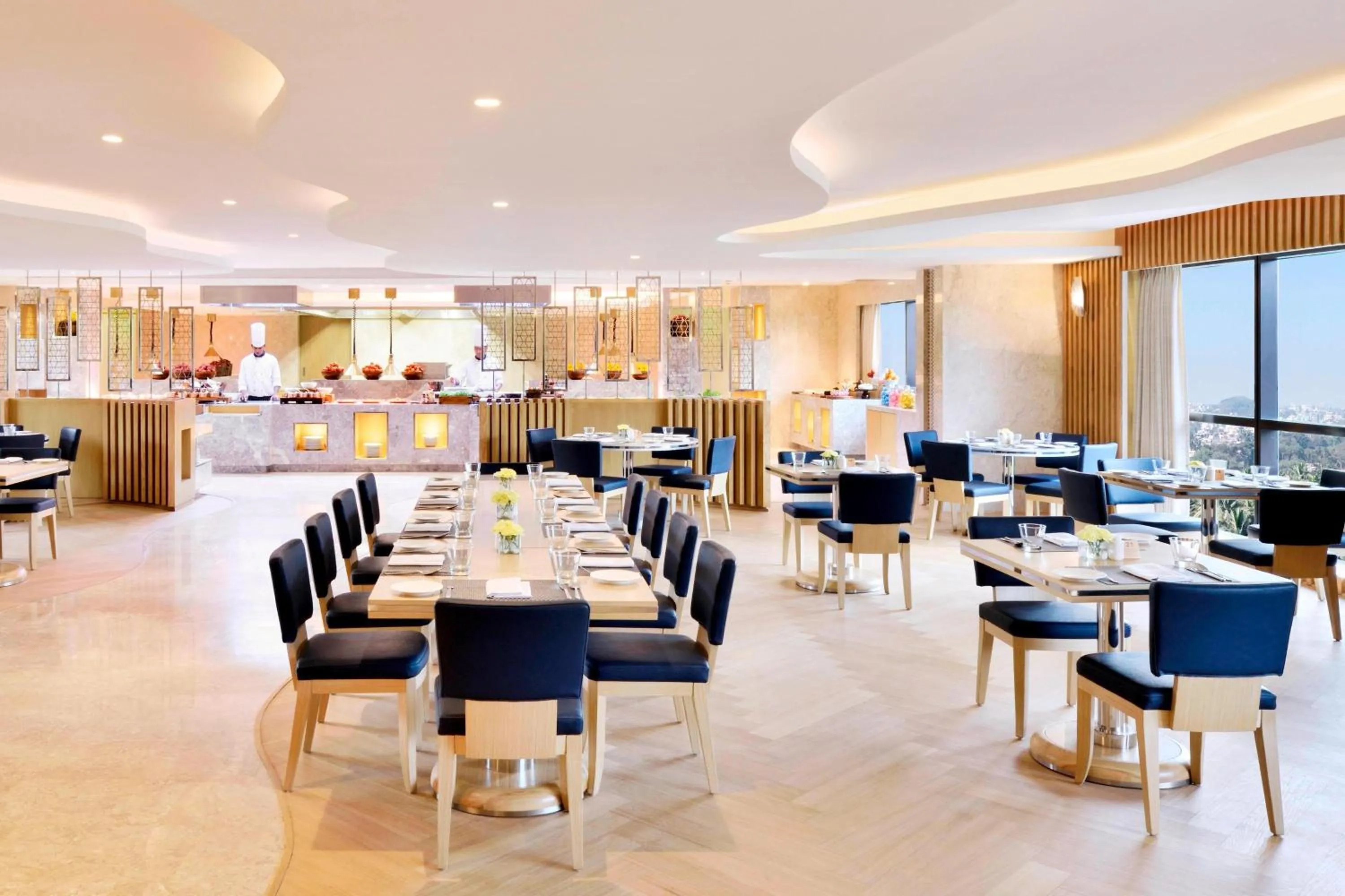 Restaurant/places to eat in Courtyard by Marriott Bengaluru Hebbal