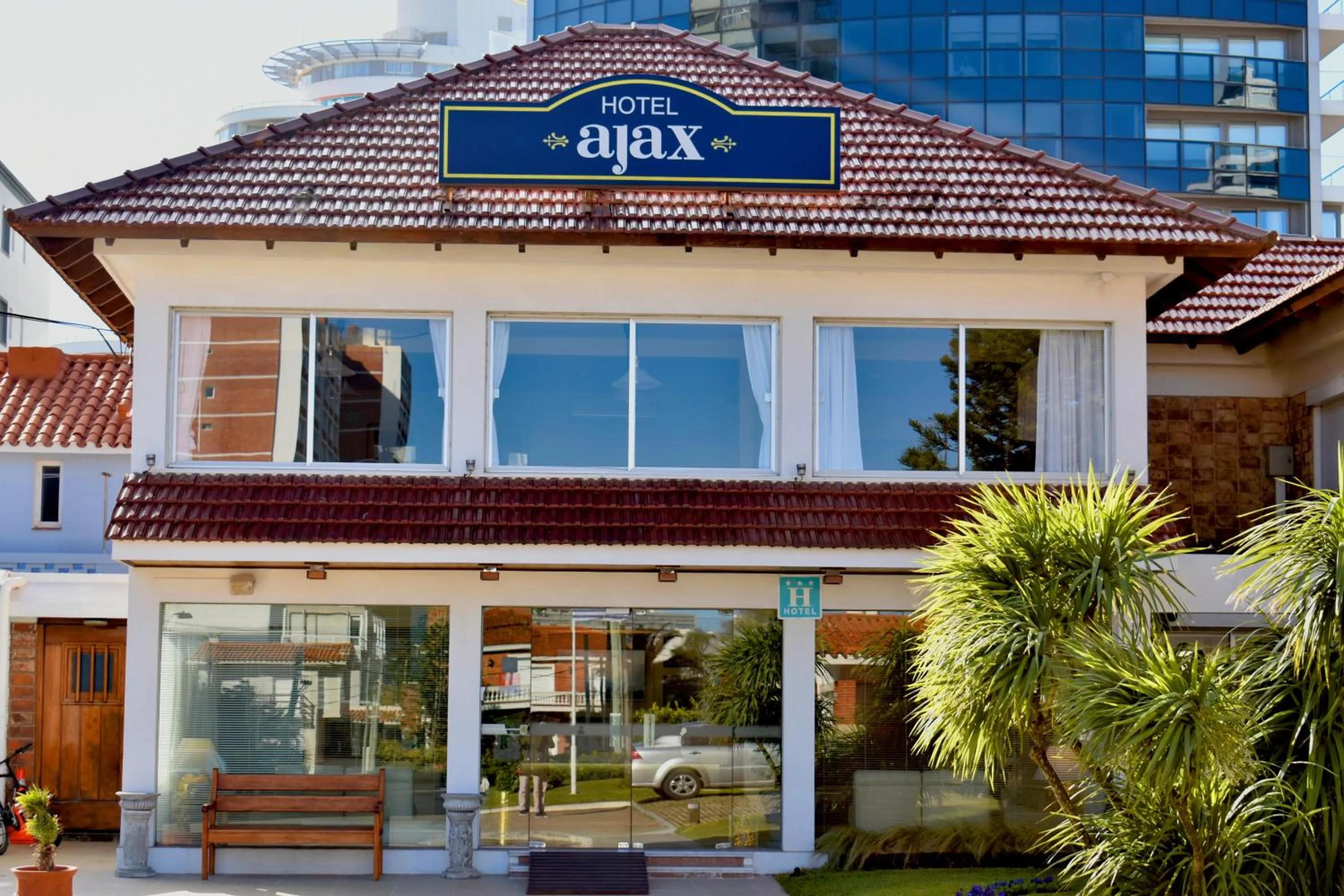 Property building in Hotel Ajax