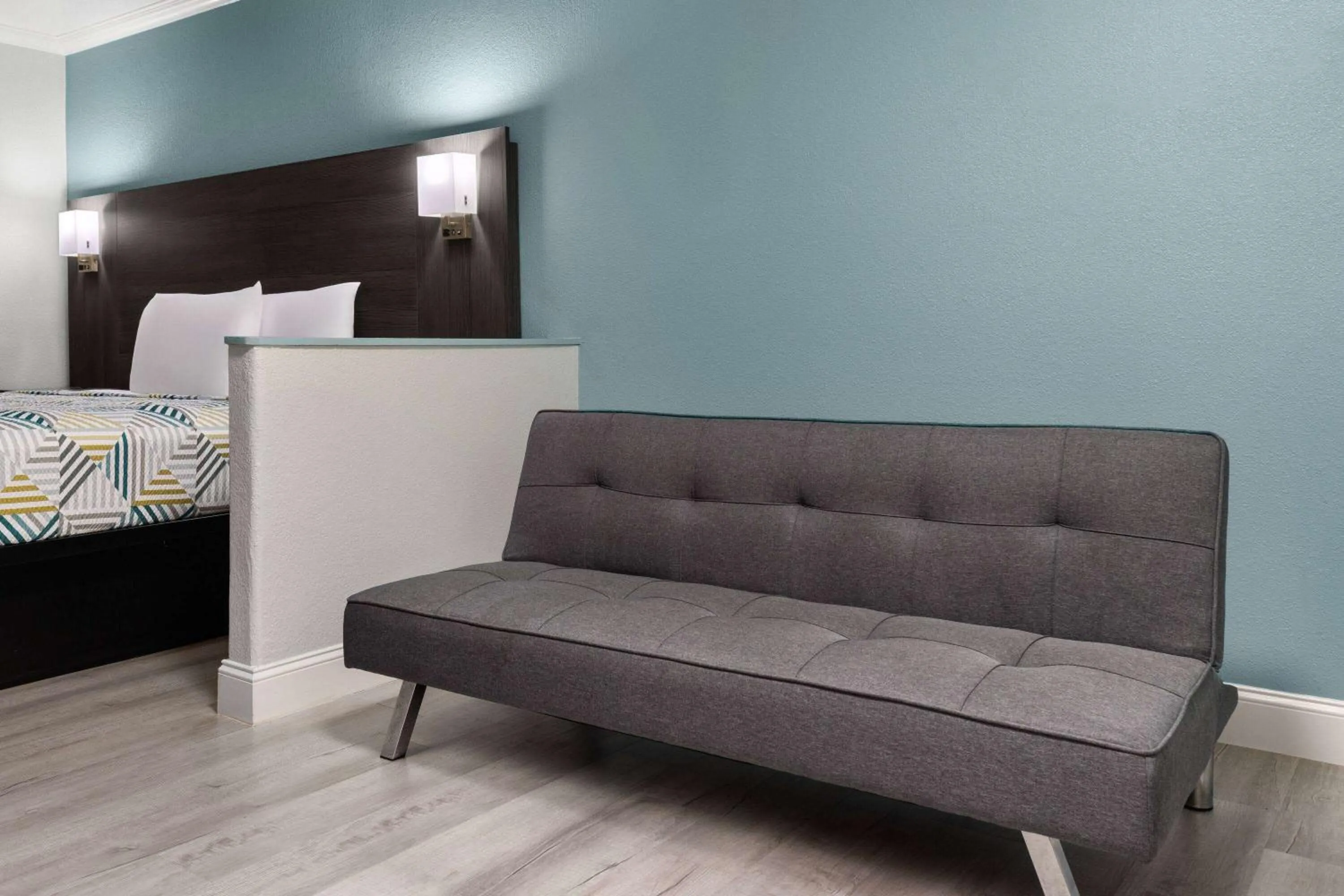 Photo of the whole room, Bed in Travelodge by Wyndham Lemoore Near Naval Air Station