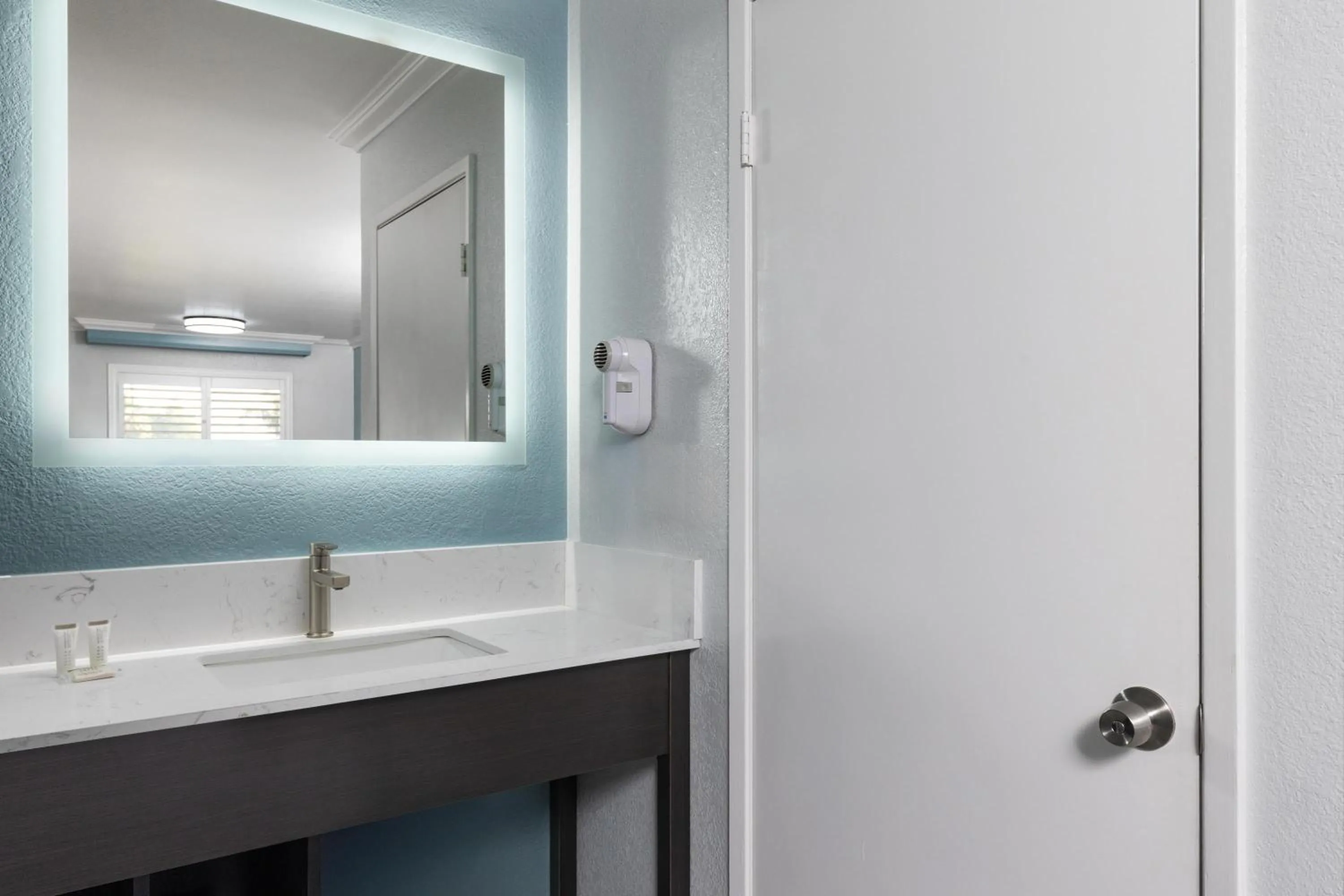 Bathroom in Red Lion Inn & Suites Lemoore