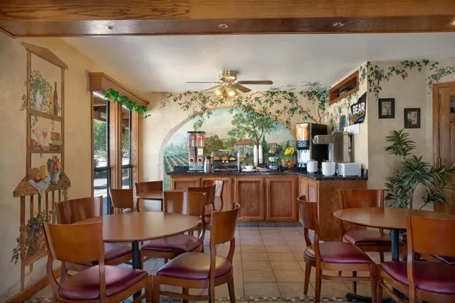 Restaurant/places to eat in Travelodge by Wyndham Lemoore Near Naval Air Station Restaurant/places to eat in Travelodge by Wyndham Lemoore Near Naval Air Station