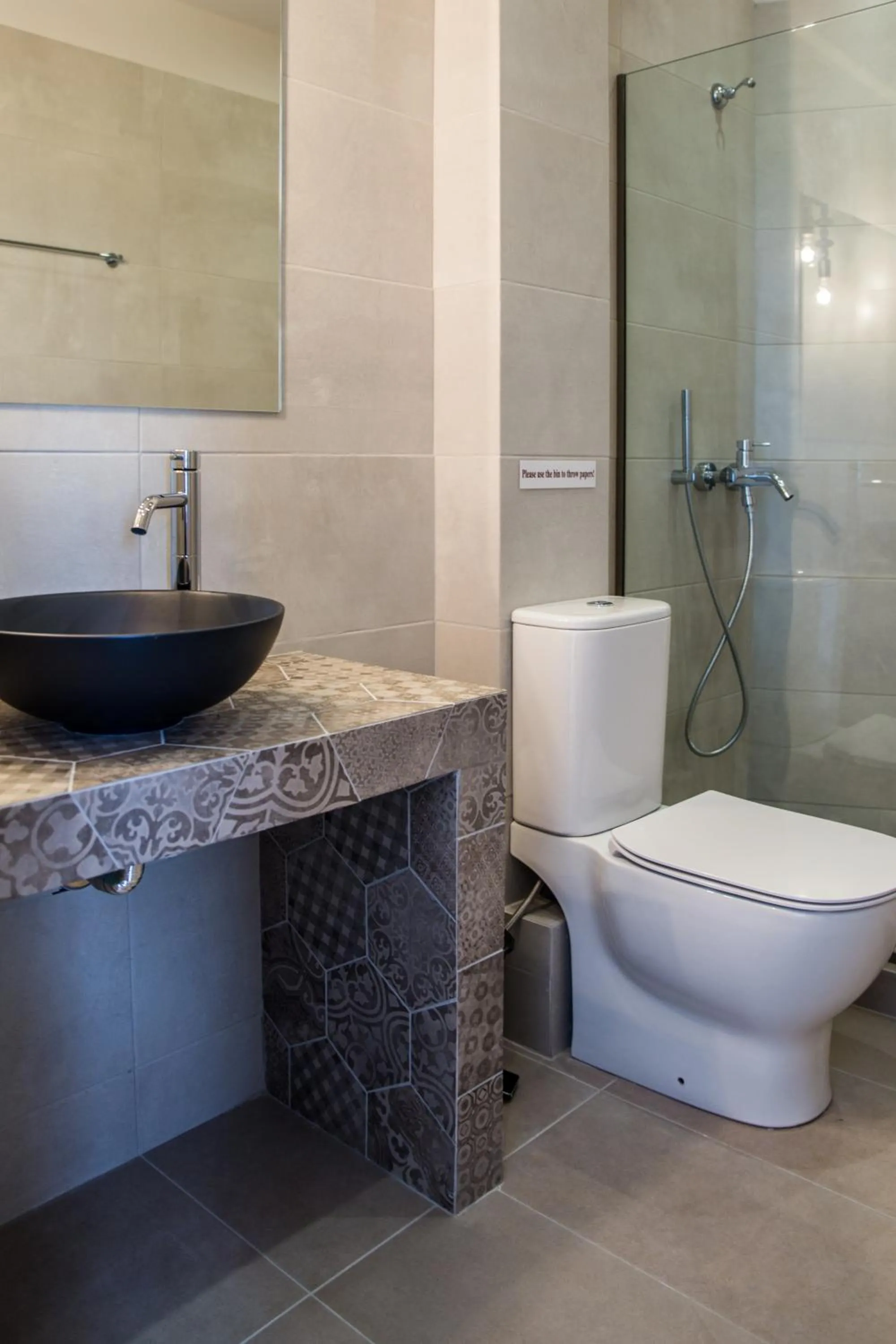 Shower in Athens Luxury
