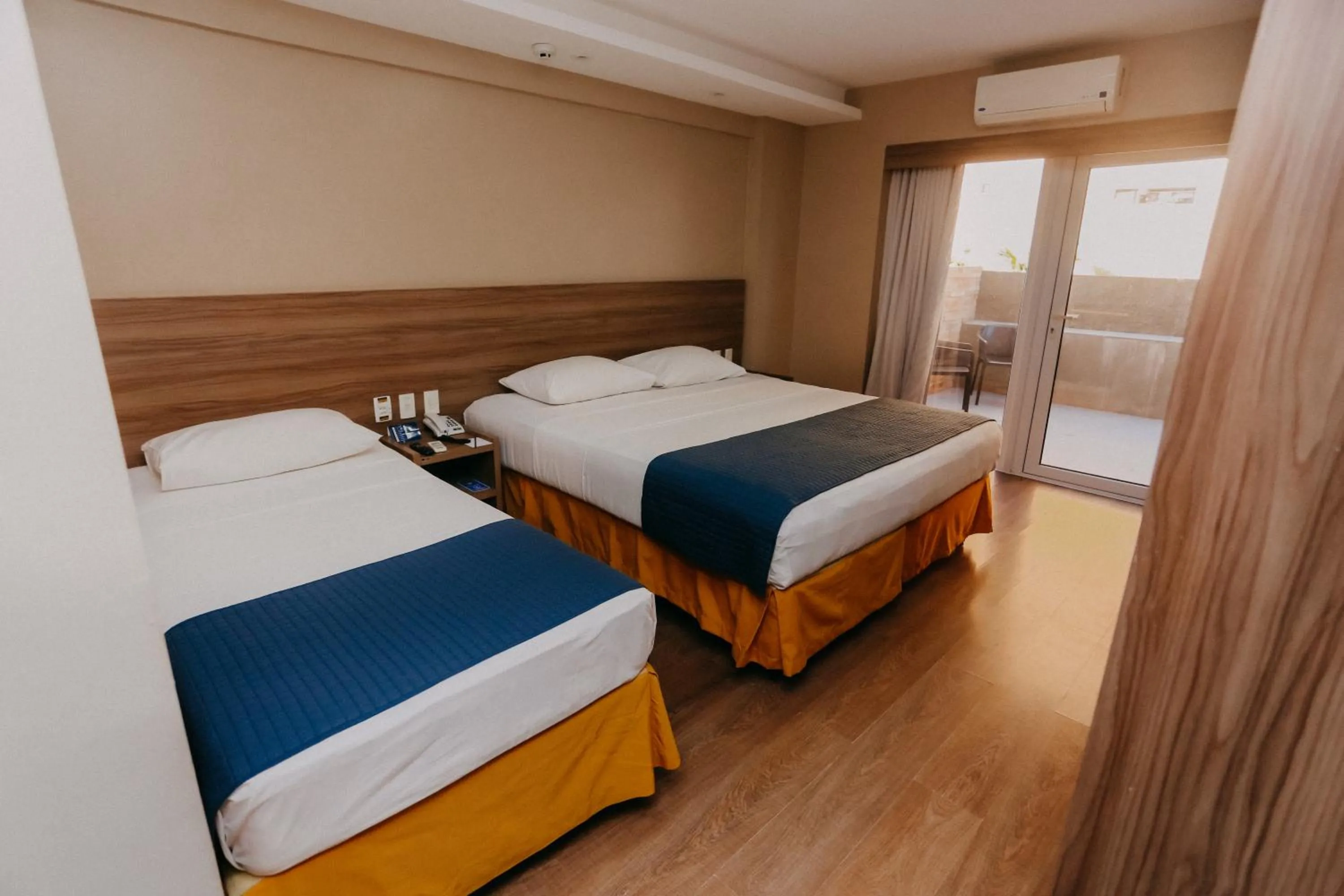 Pets, Bed in Pajuçara Praia Hotel