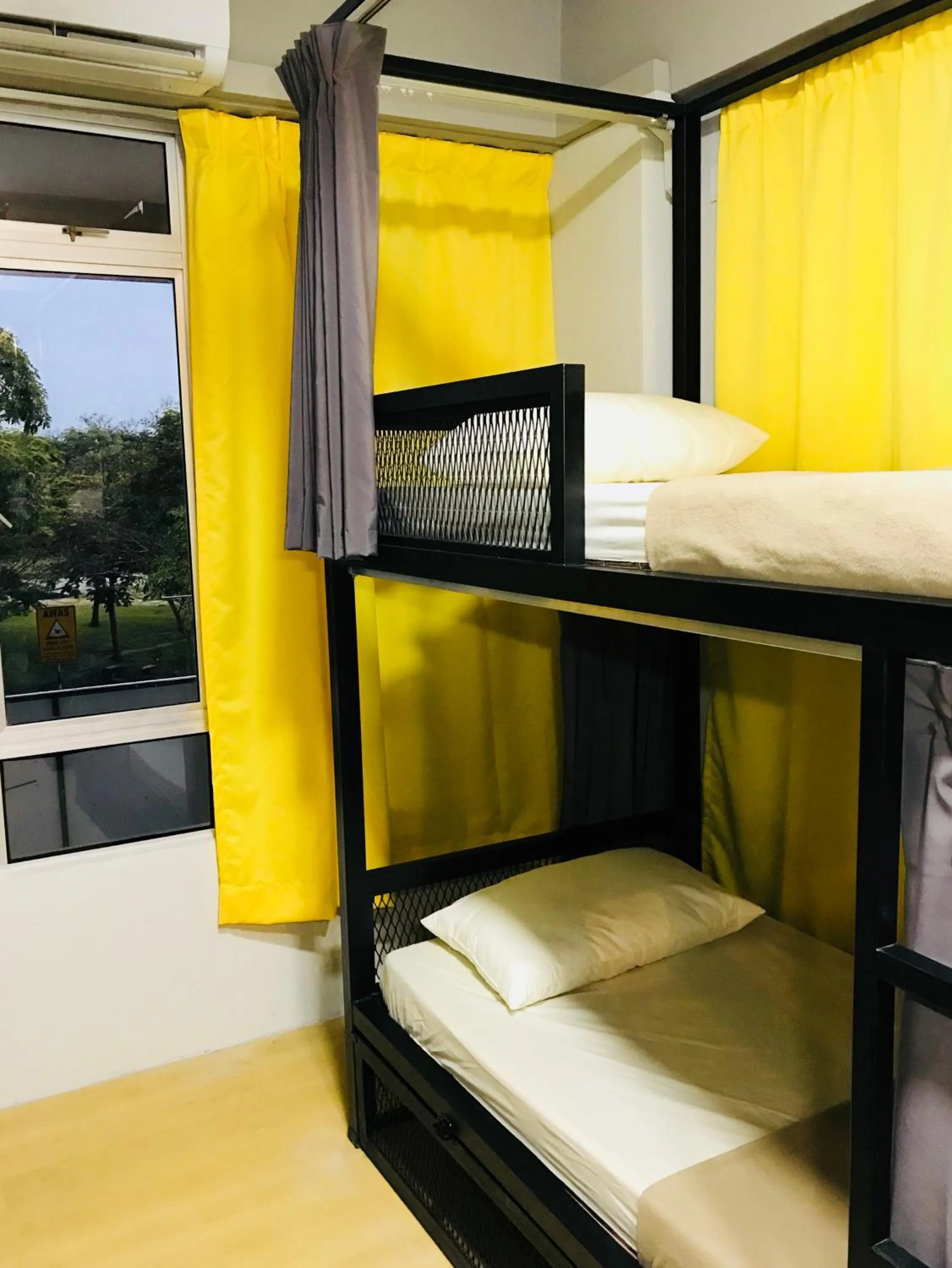 Bed in The Good Travelers Hostel - KL Airport